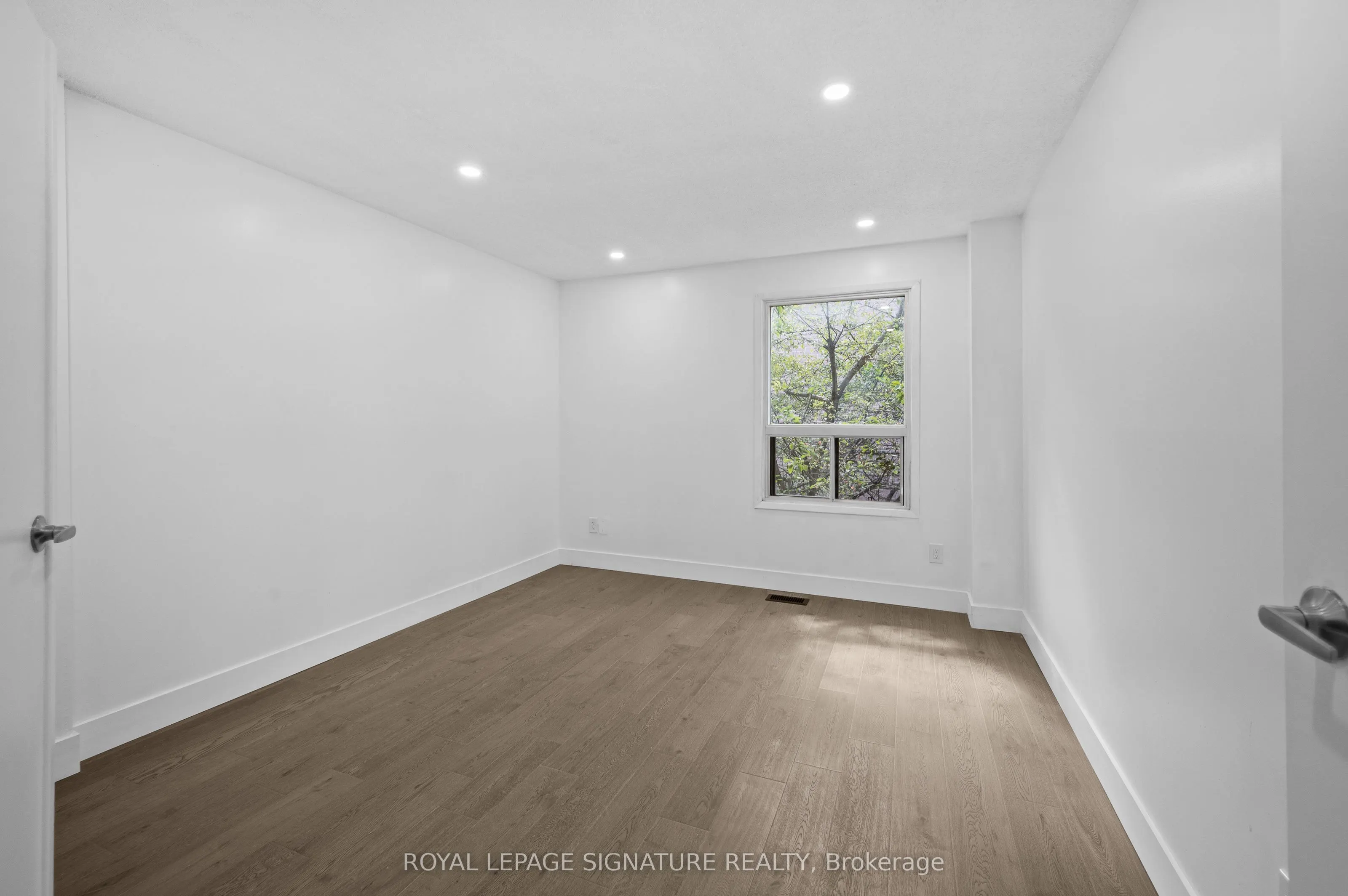275 Broadview Avenue, #92