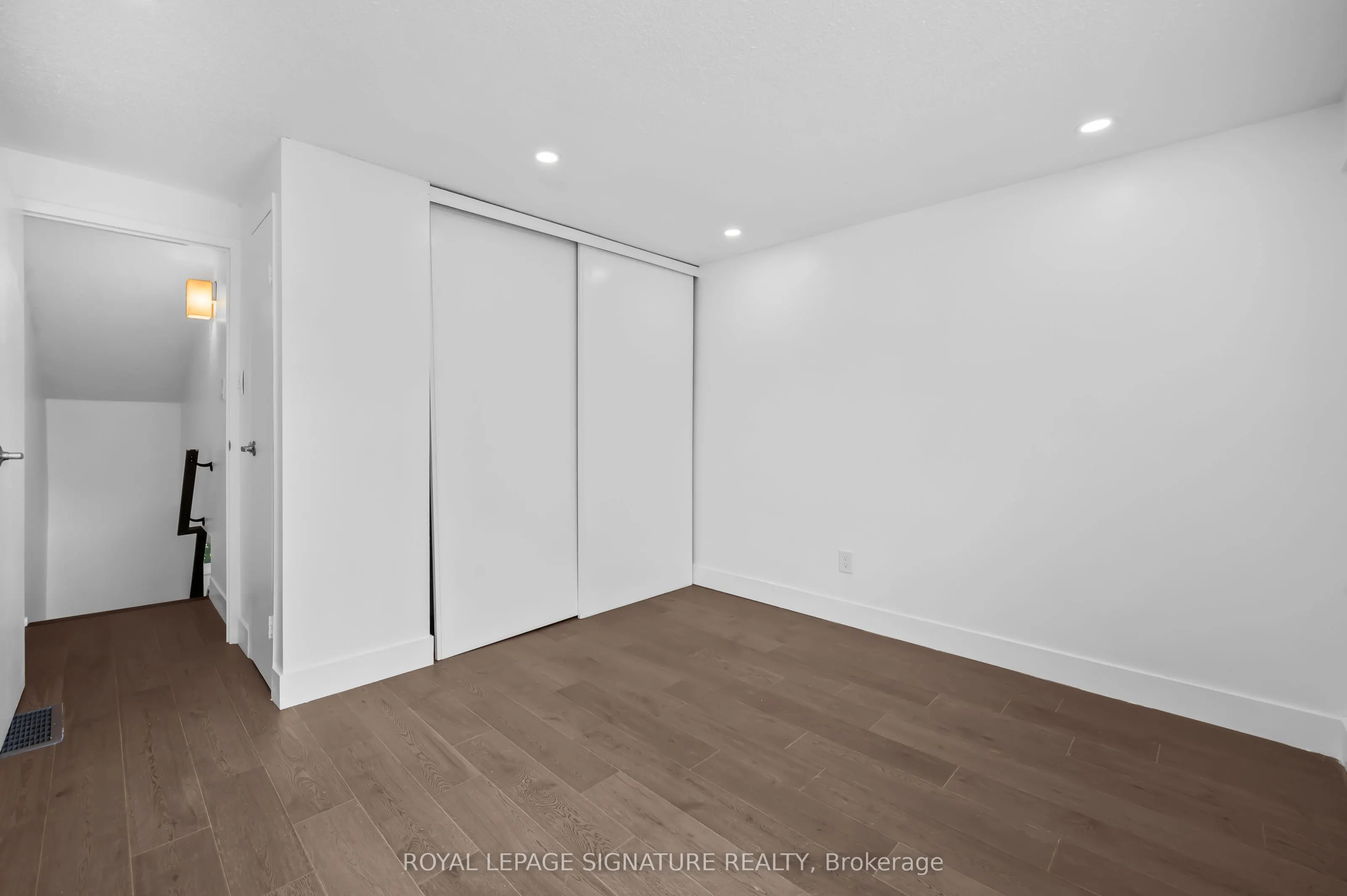 275 Broadview Avenue, #92