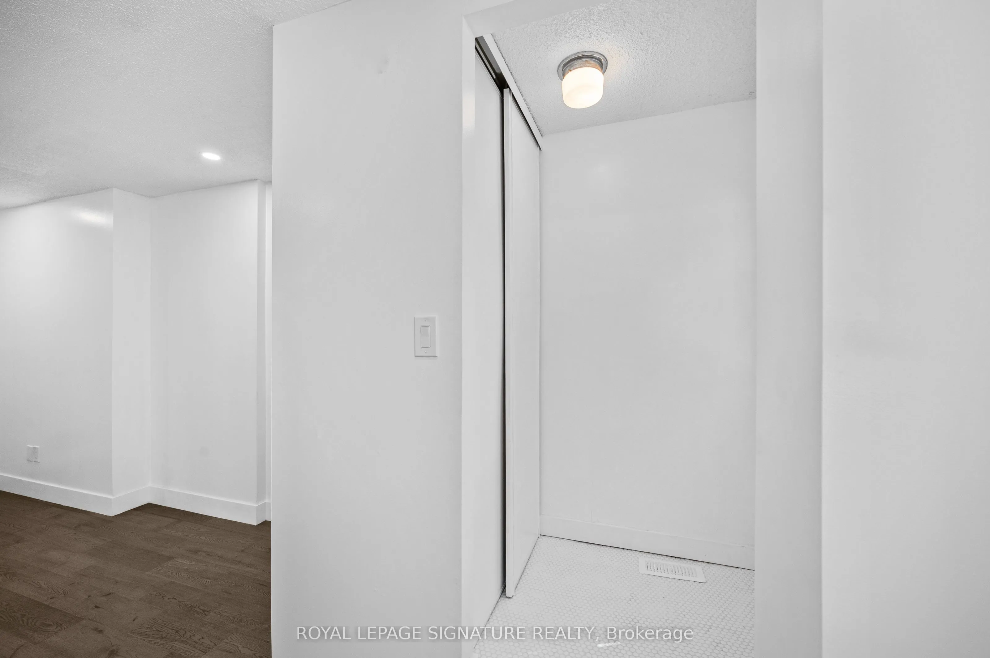 275 Broadview Avenue, #92