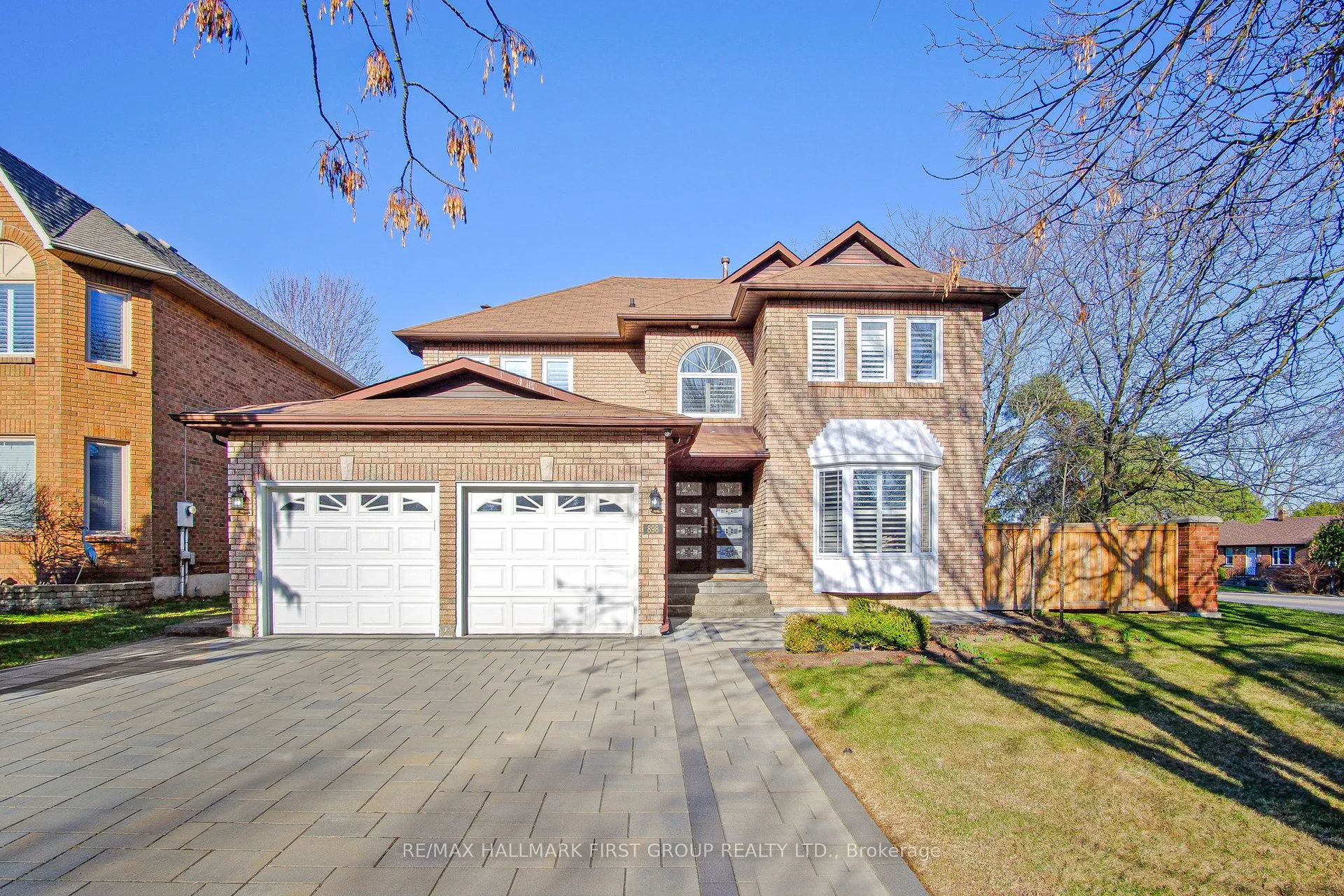 898 Darwin Drive