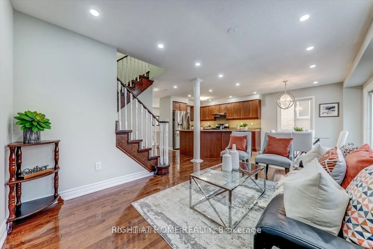 5 Hollier Drive