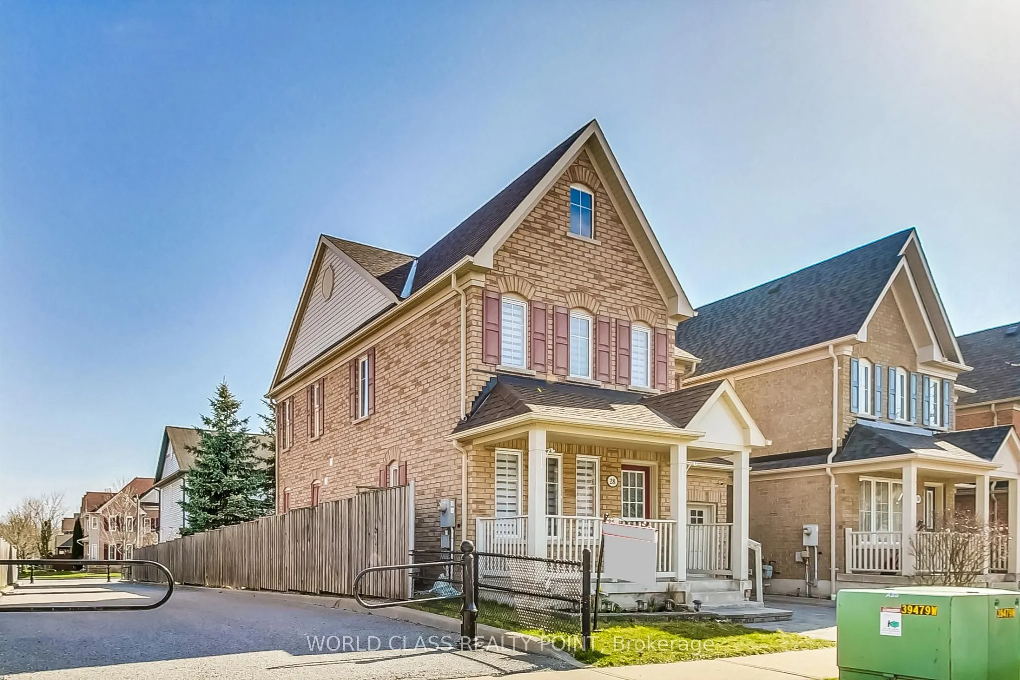 28 Marriner Crescent