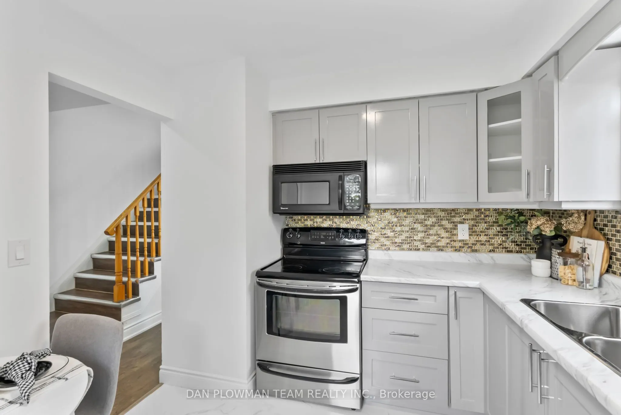 1411 Beaverbrook Court