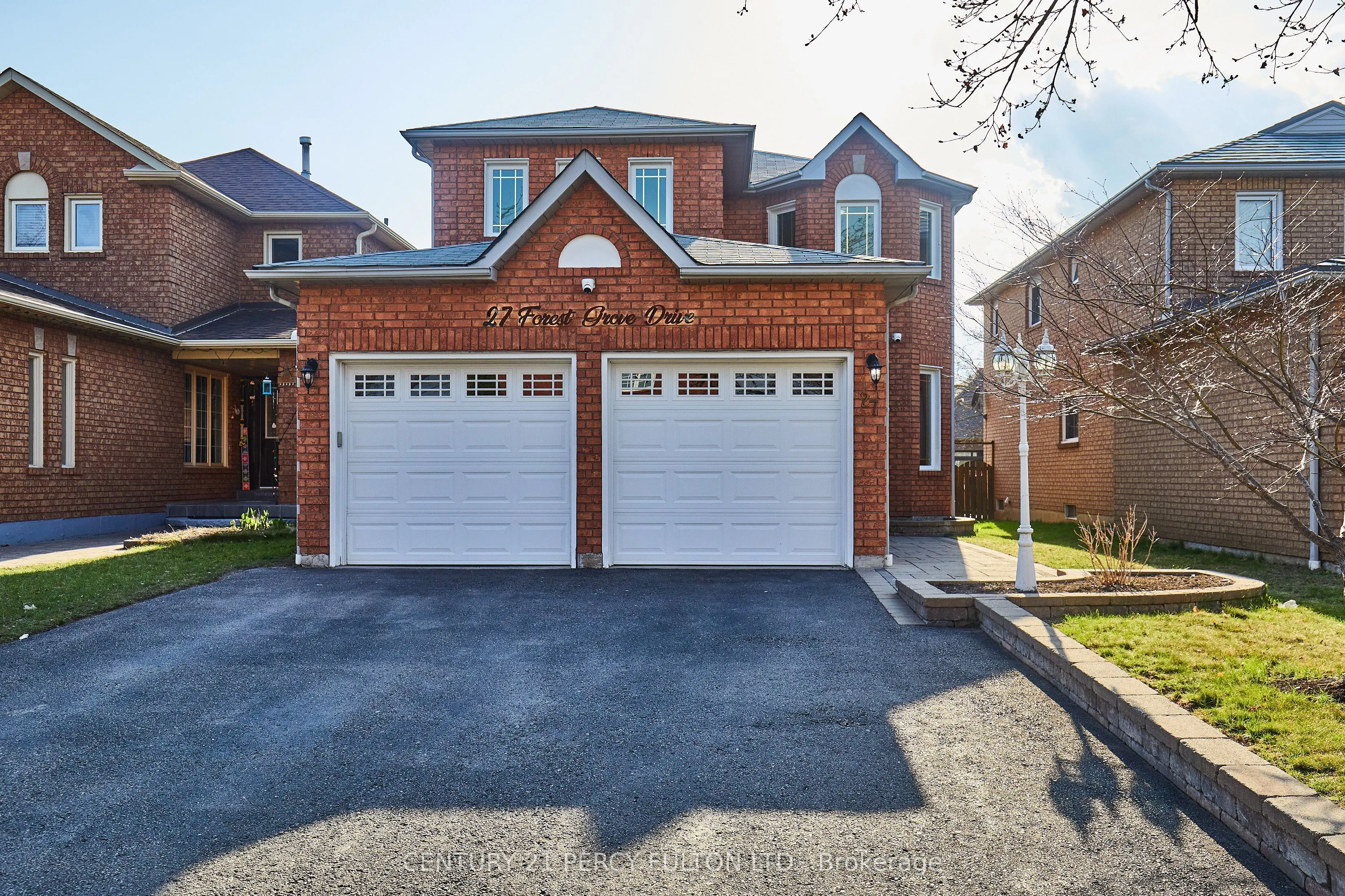 27 Forest Grove Drive