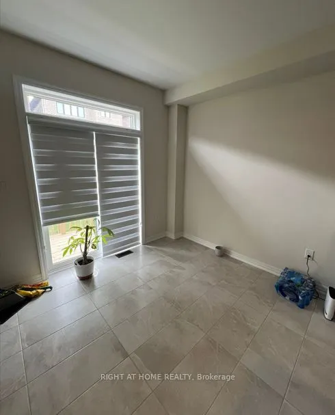 30 Northrop Avenue
