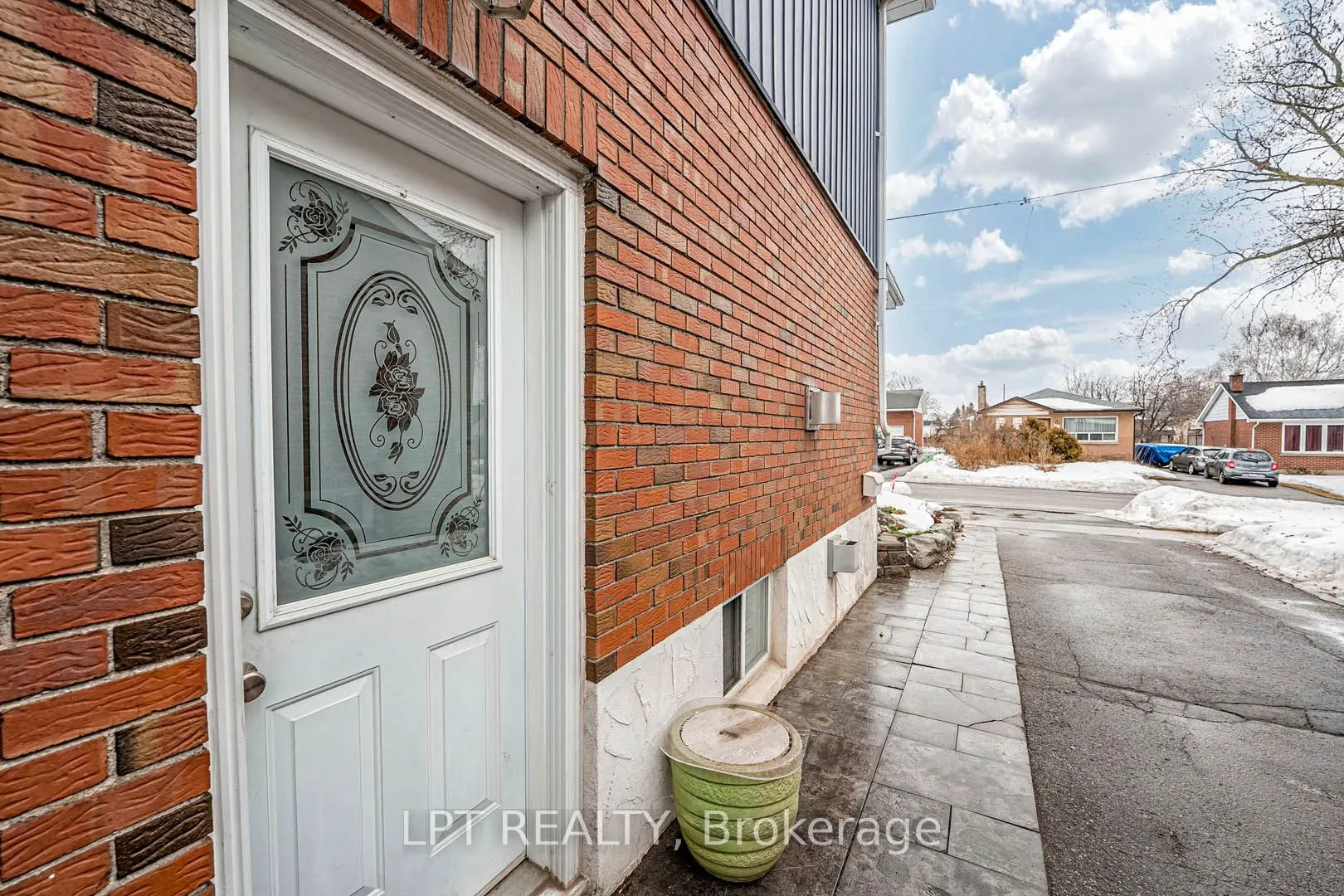 1116 Green Street