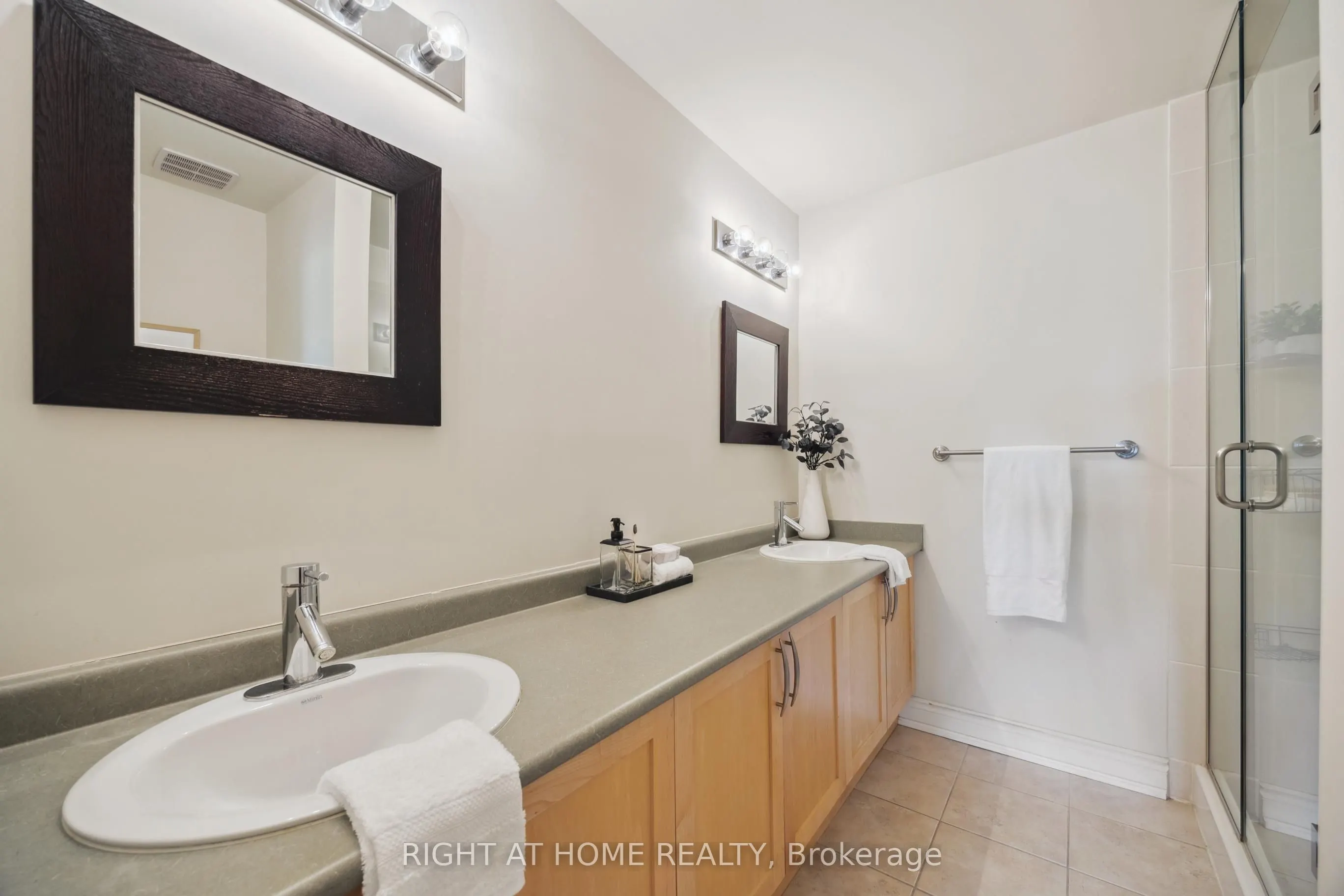 171 Shanly Street, #205