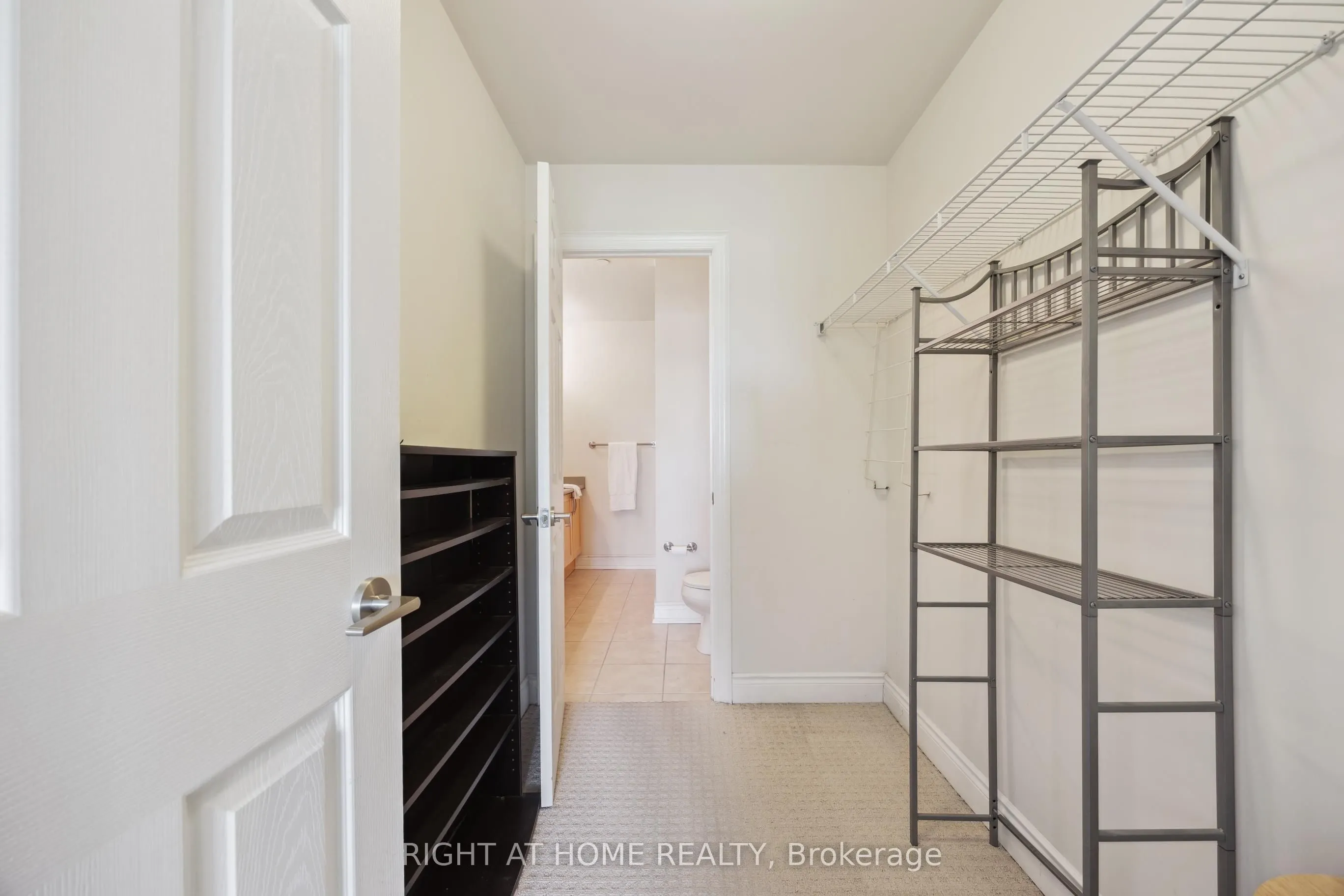 171 Shanly Street, #205