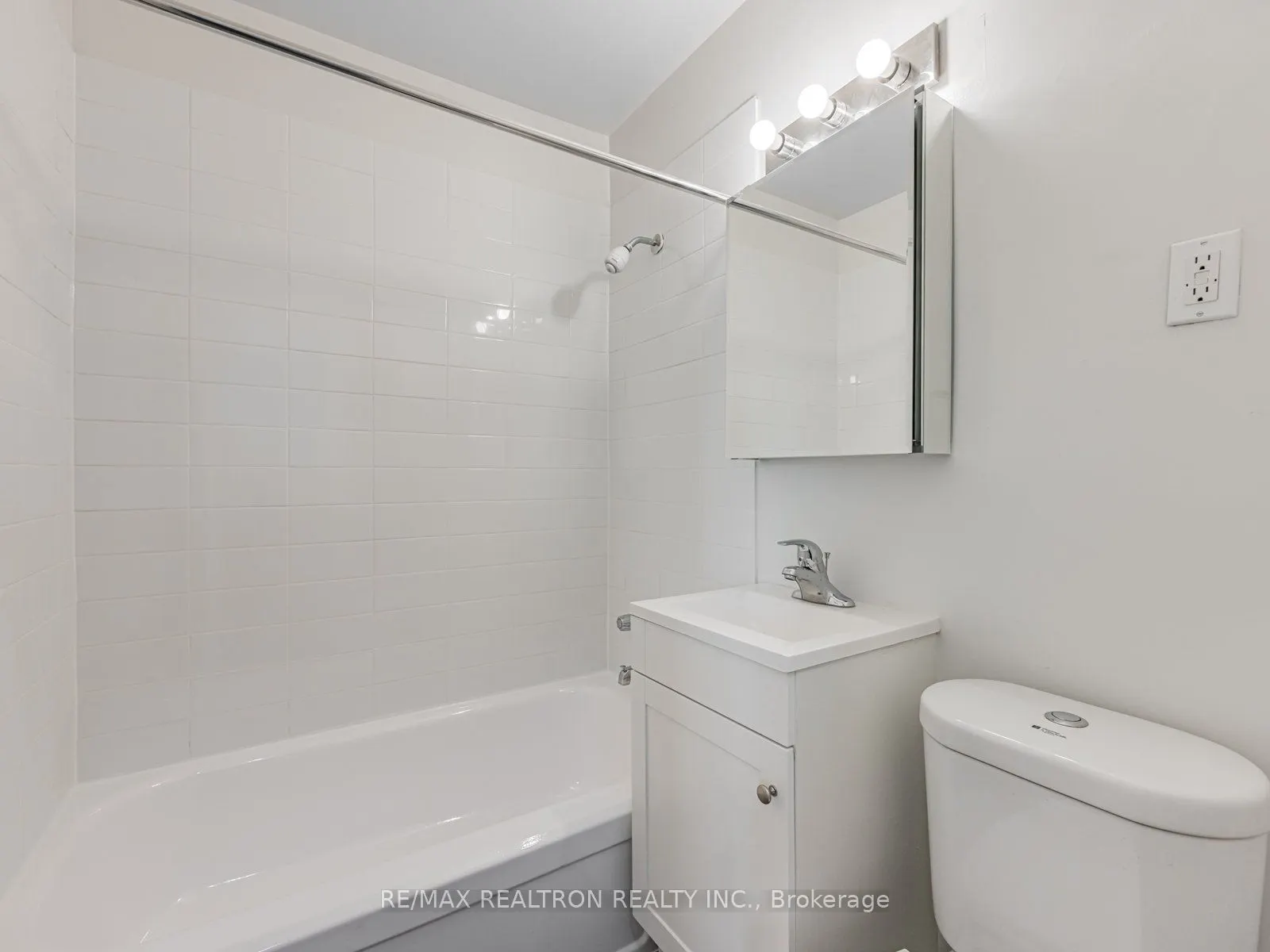 165 Cosburn Avenue #307
