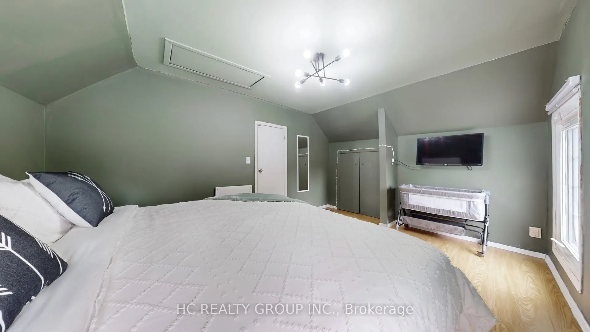 59 Muskoka Avenue
