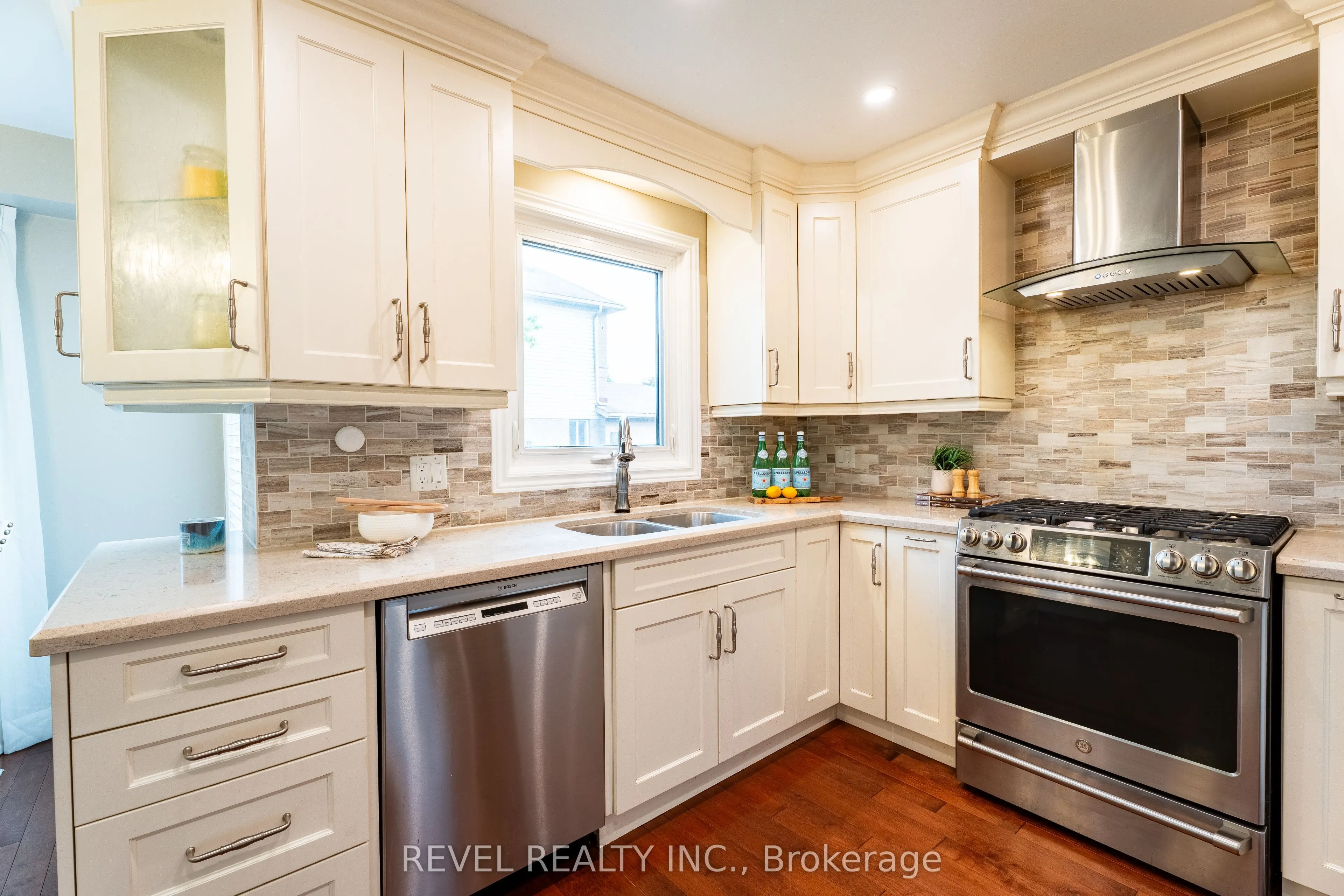 117 Apple Blossom Boulevard