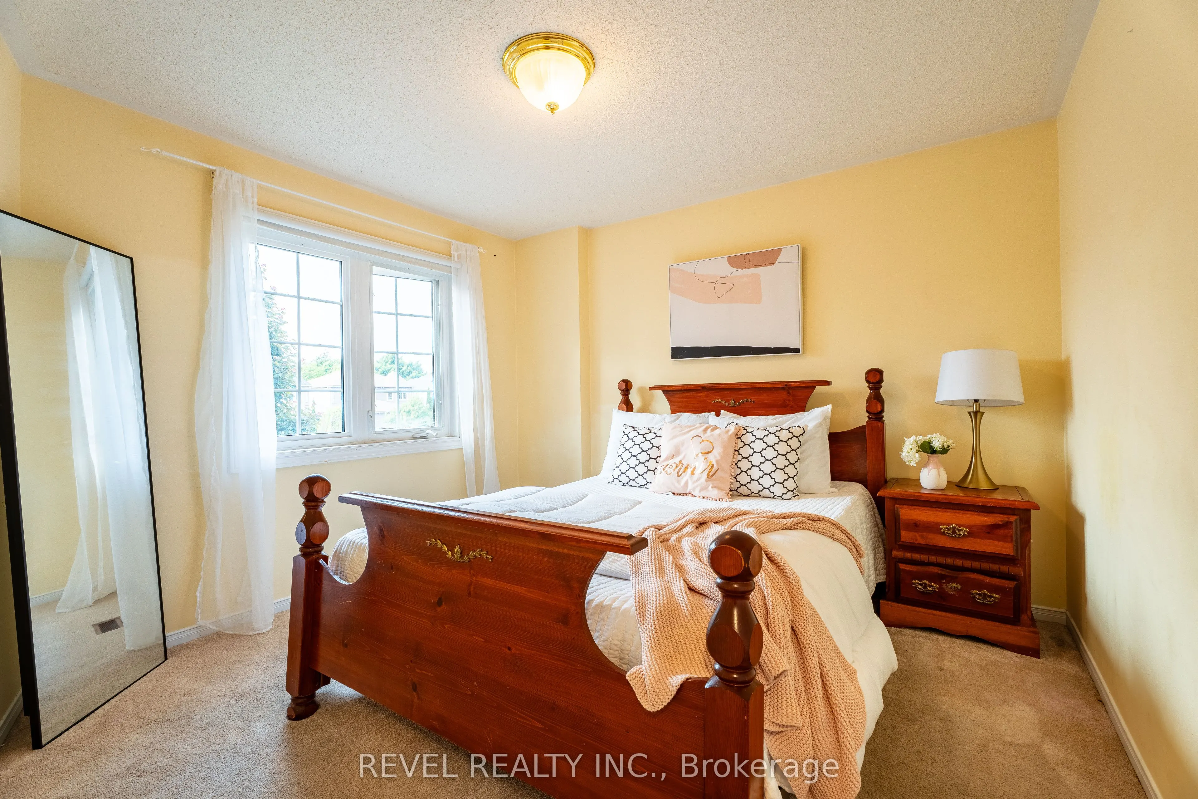 117 Apple Blossom Boulevard