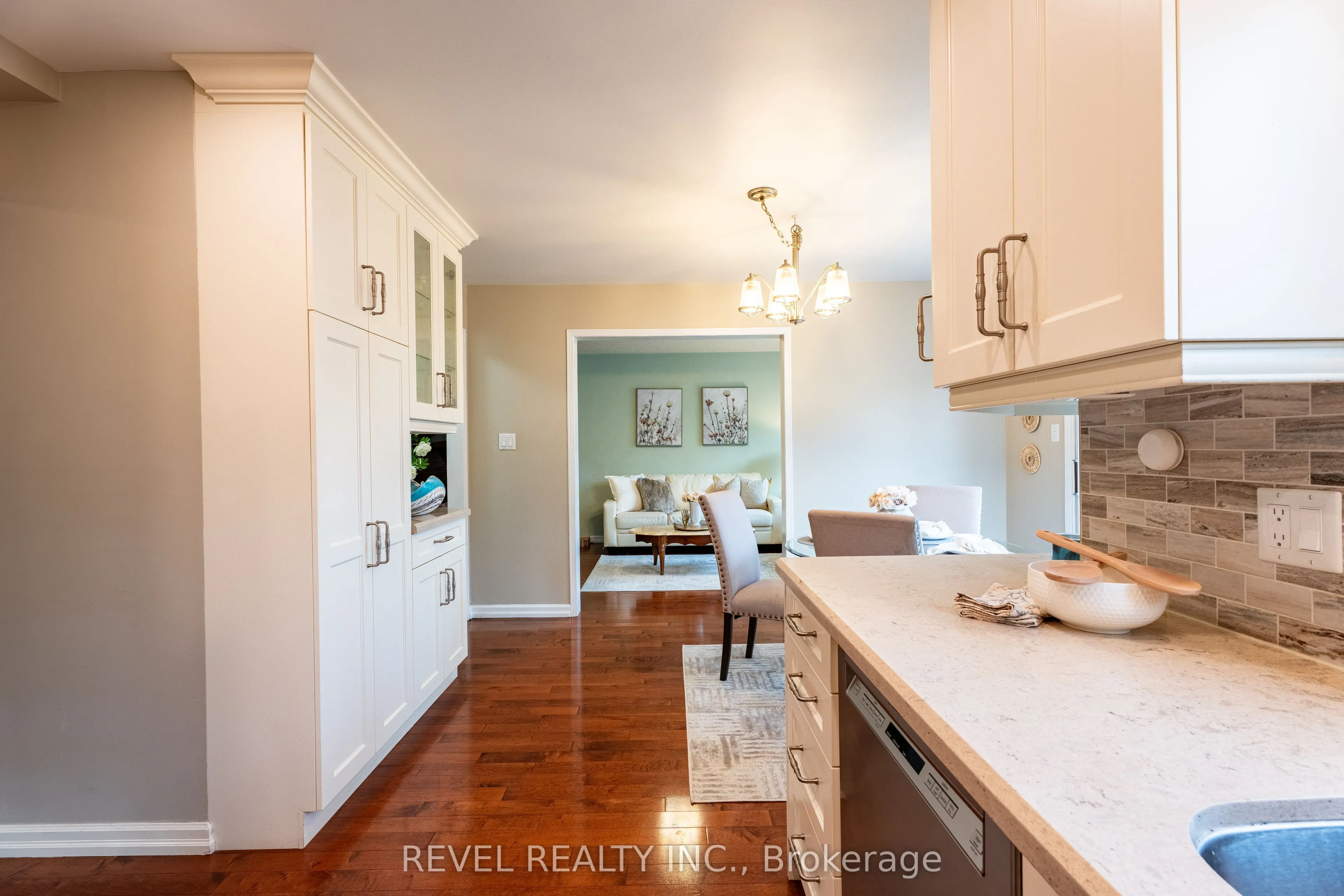 117 Apple Blossom Boulevard