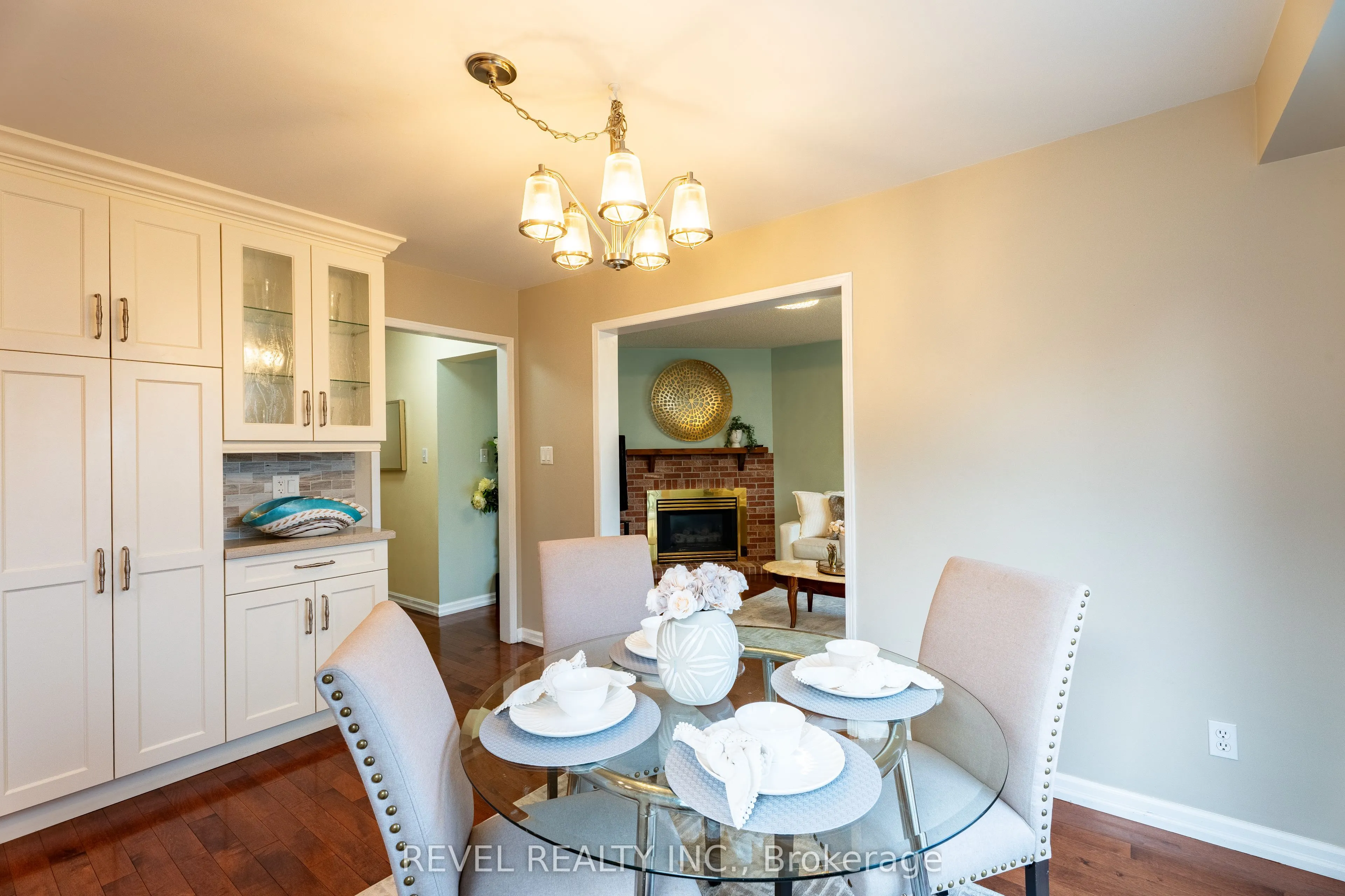 117 Apple Blossom Boulevard