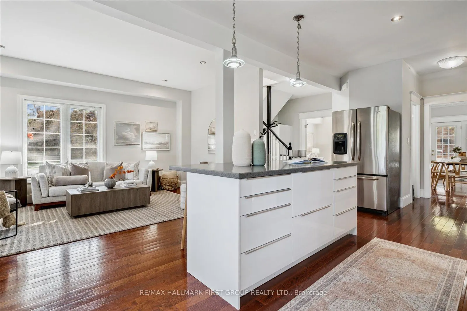 937 Pickering Beach Road