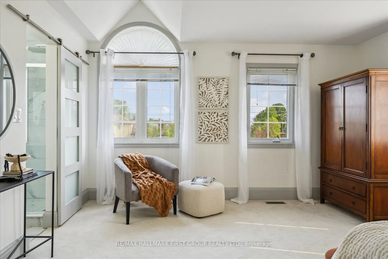 937 Pickering Beach Road