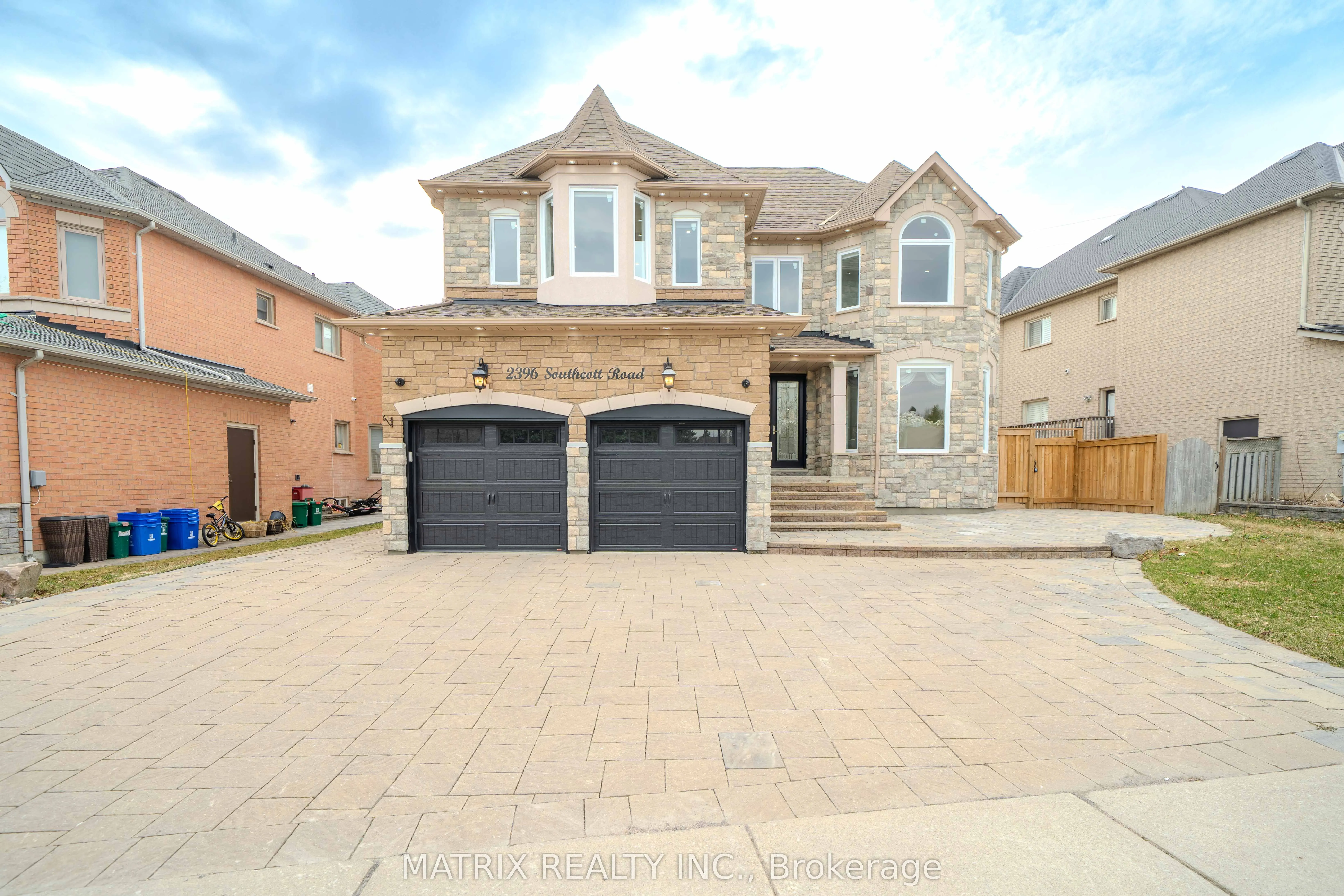 2396 Southcott Road