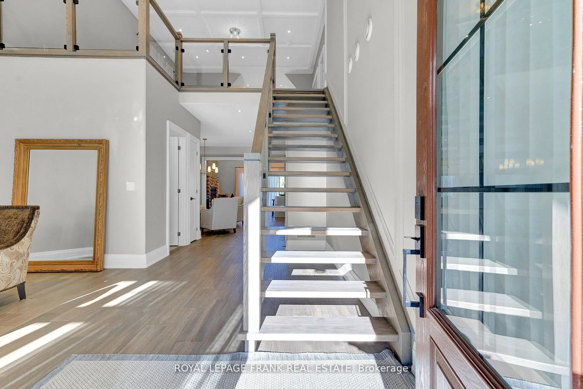 548 View Lake Road