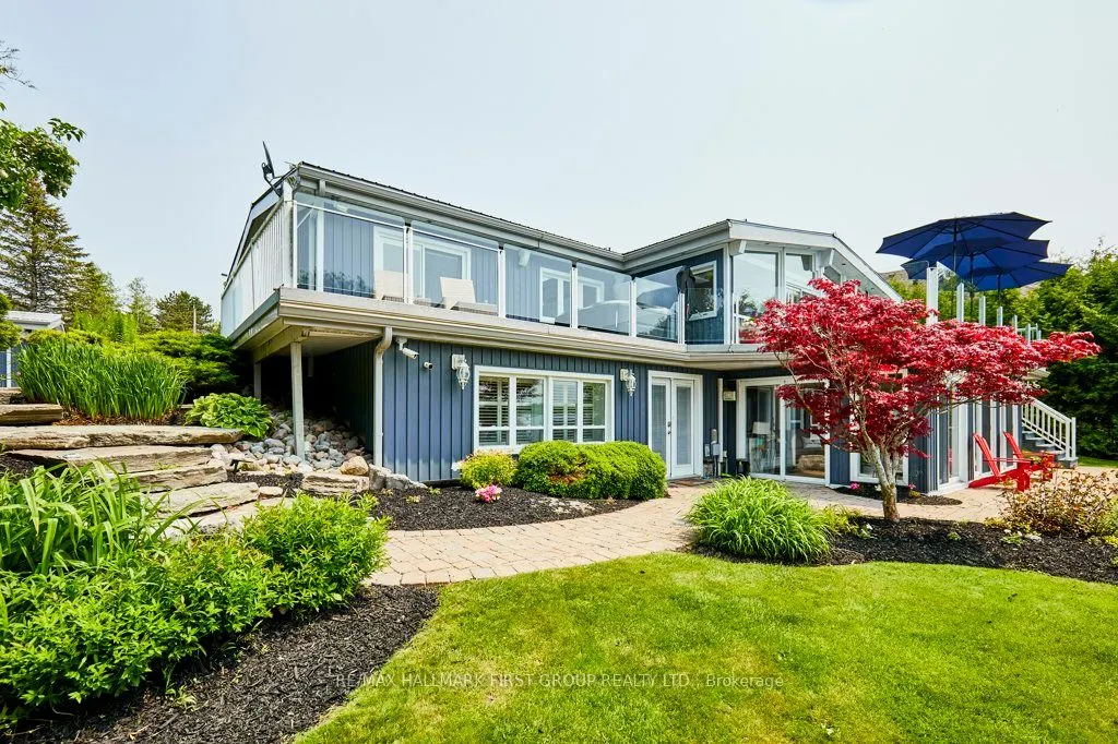 6 Ambleside Drive