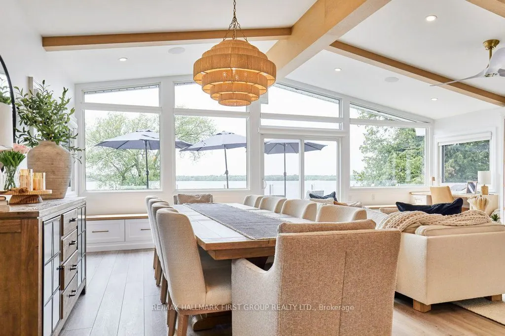 6 Ambleside Drive