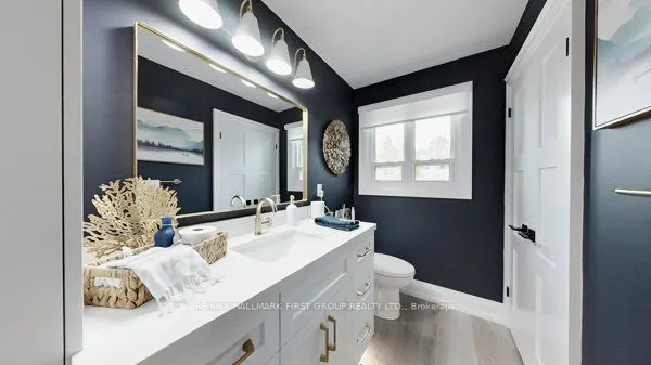 6 Ambleside Drive