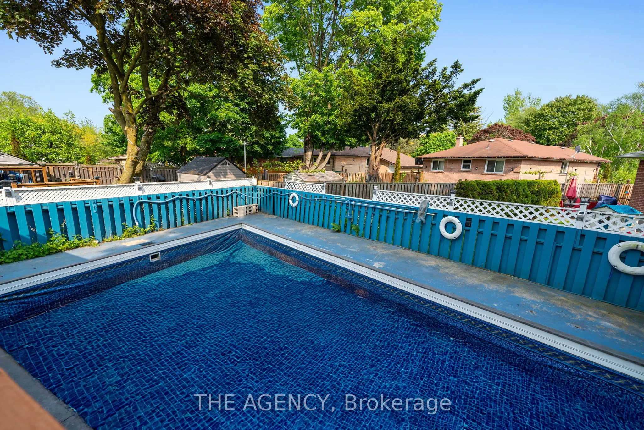 3 Shoreview Drive