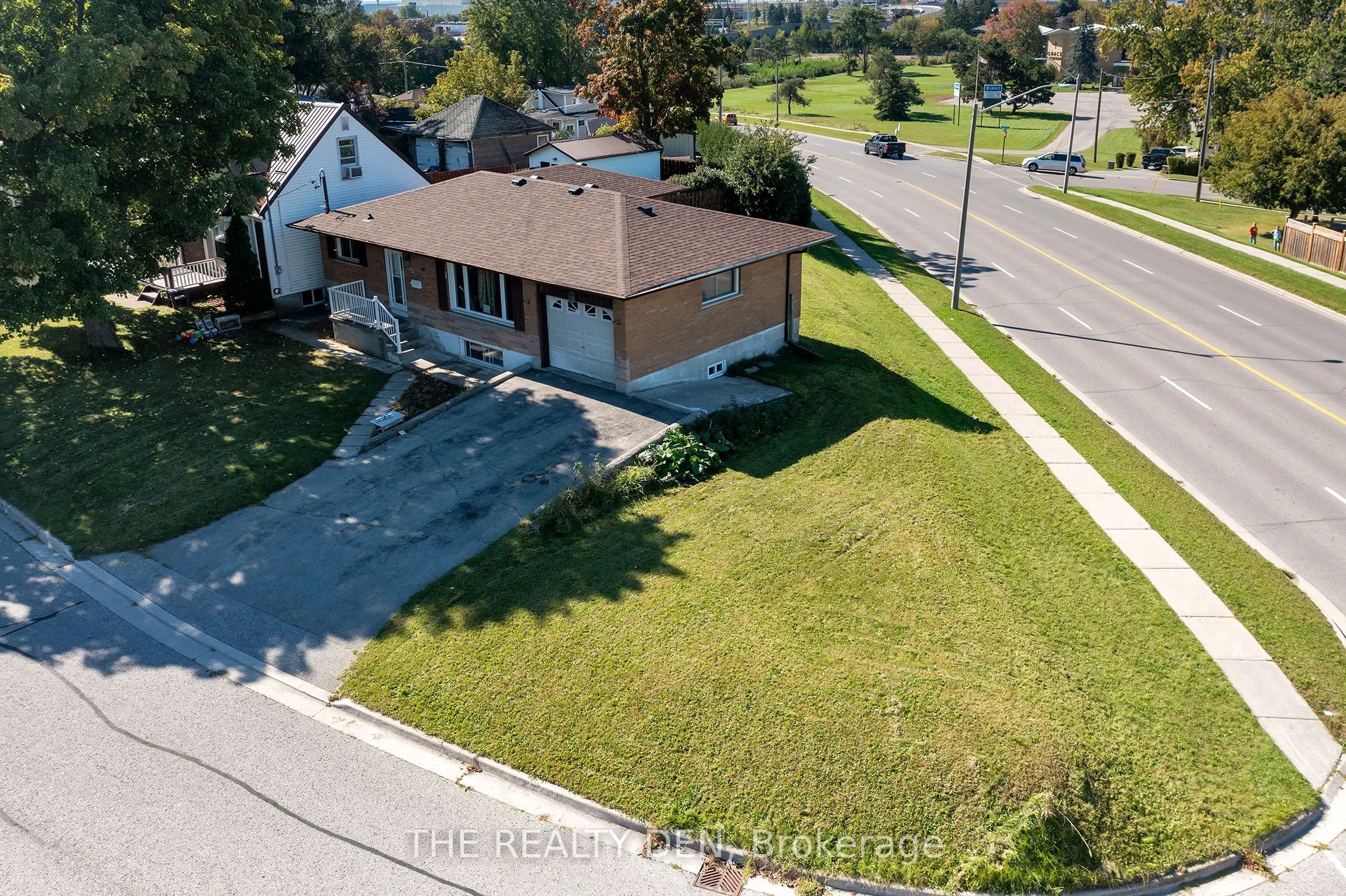 532 Montrave Avenue