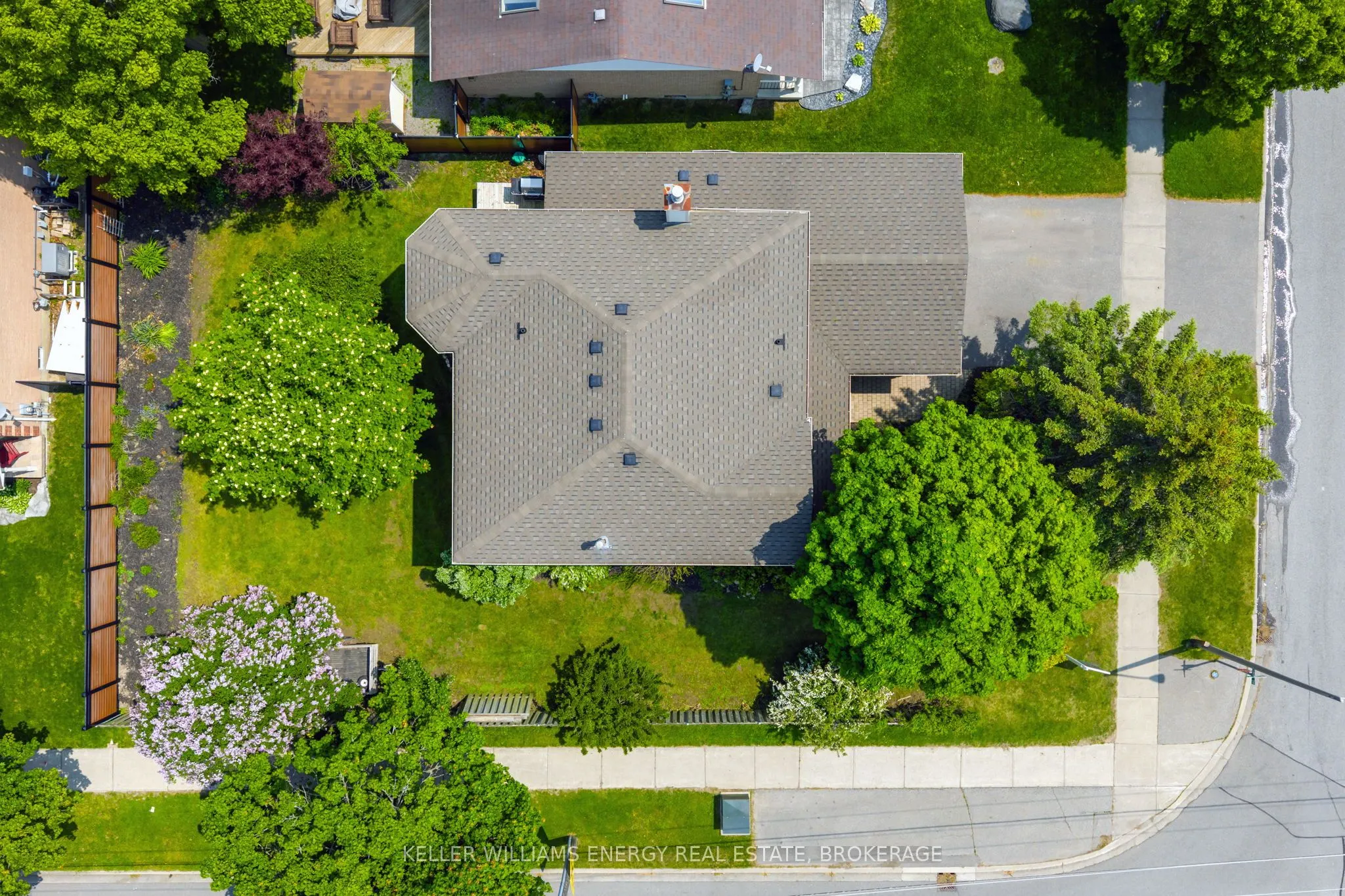 2 Resnik Drive