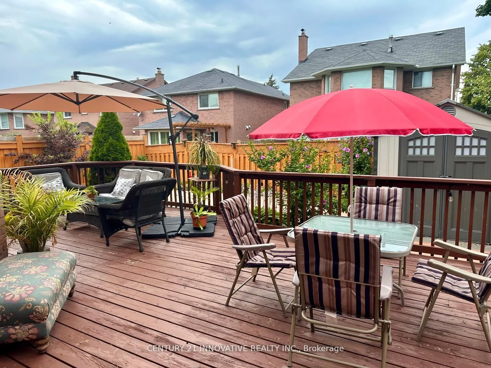 560 Steeple Hill