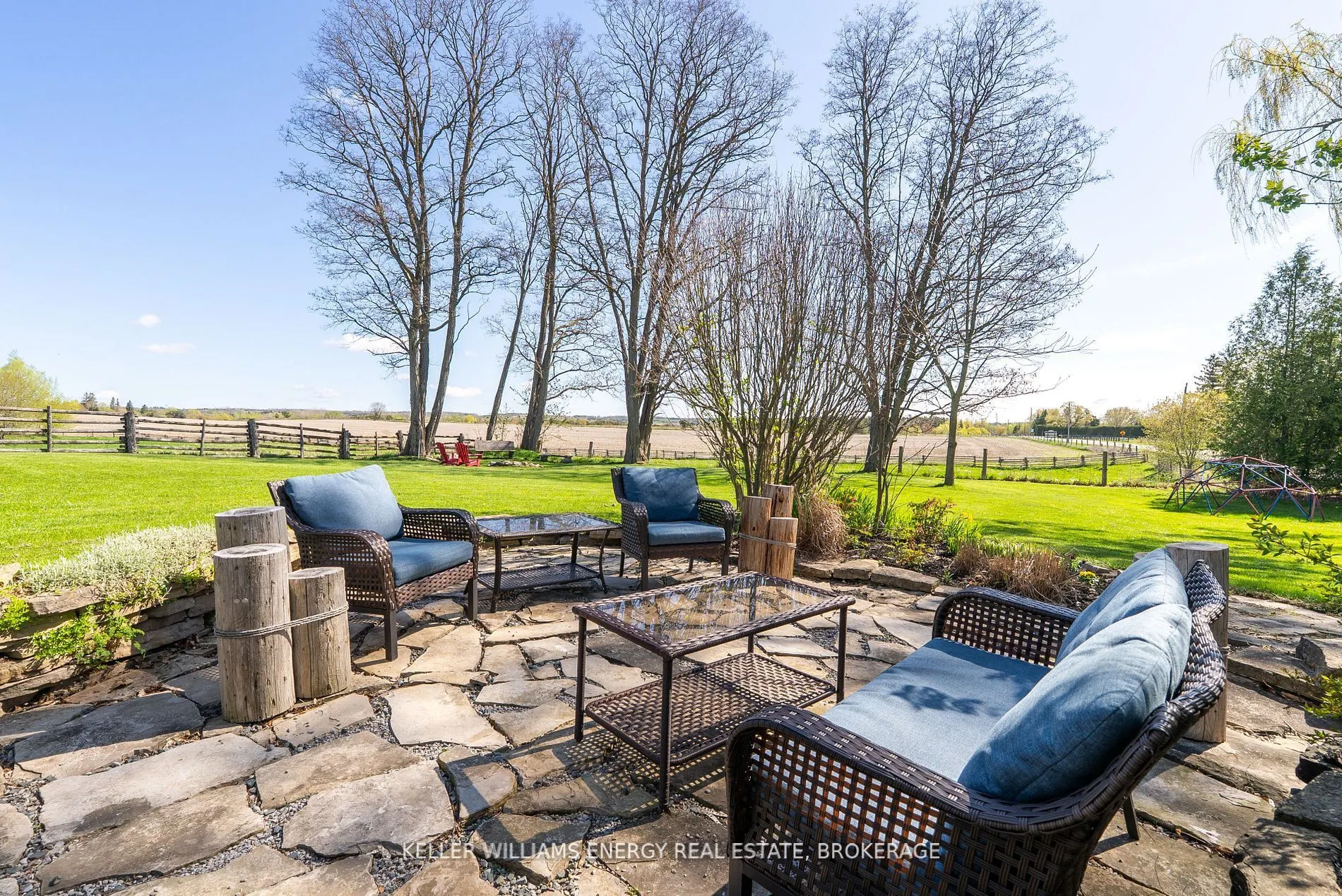 2516 Concession 8 Road