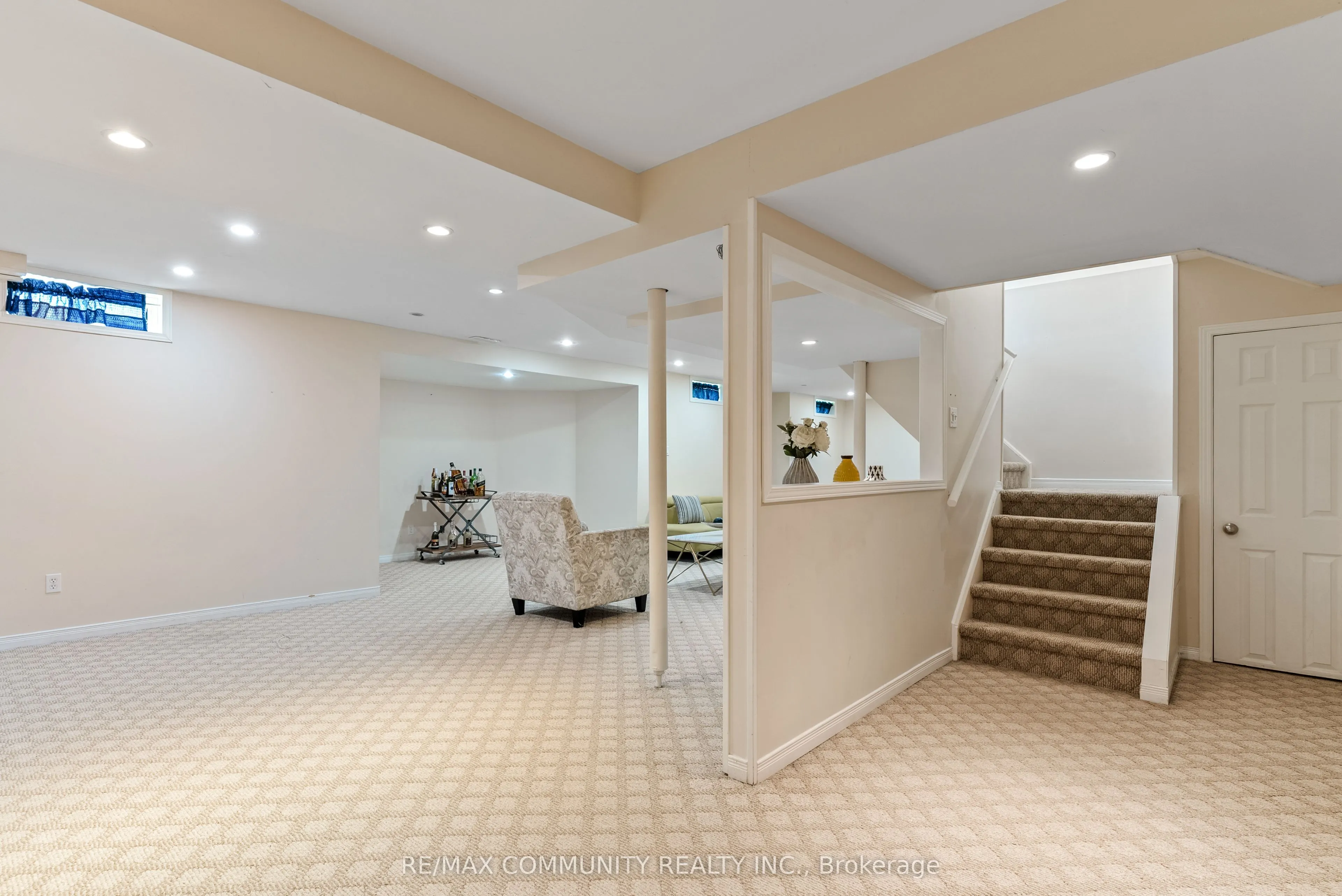 1081 Langford Street