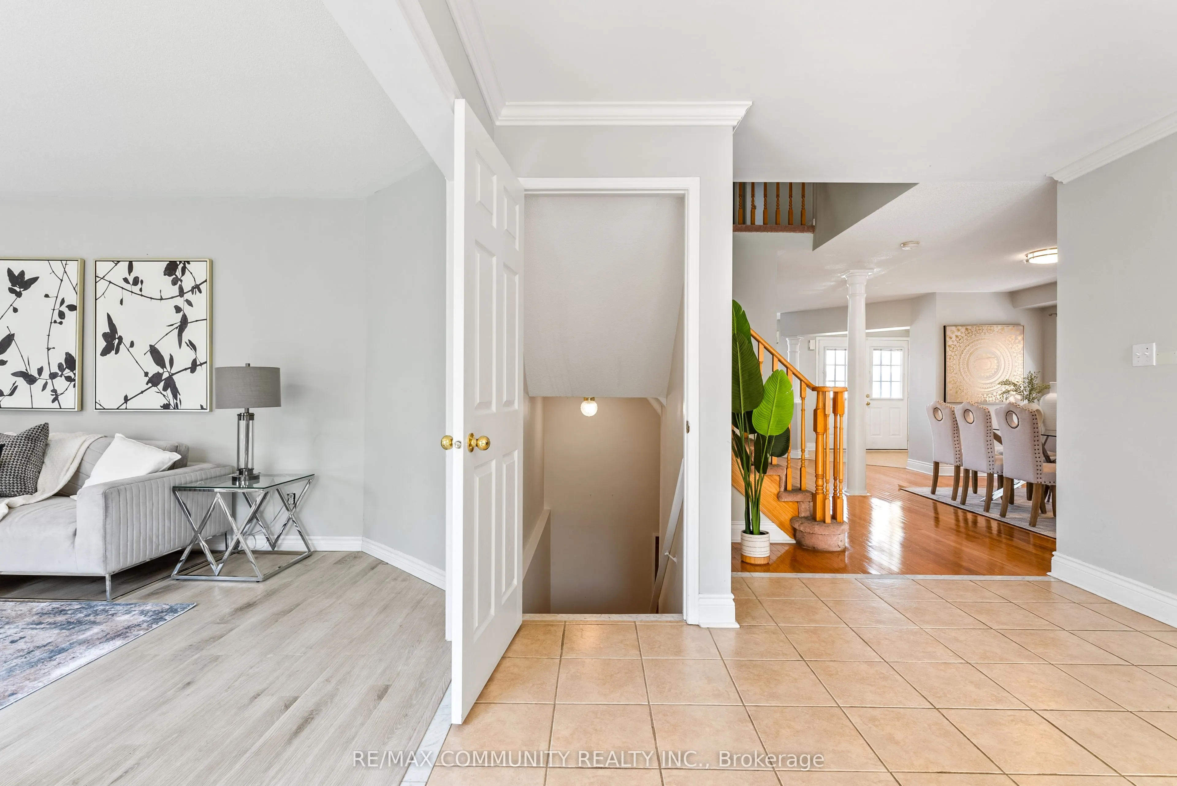 1081 Langford Street