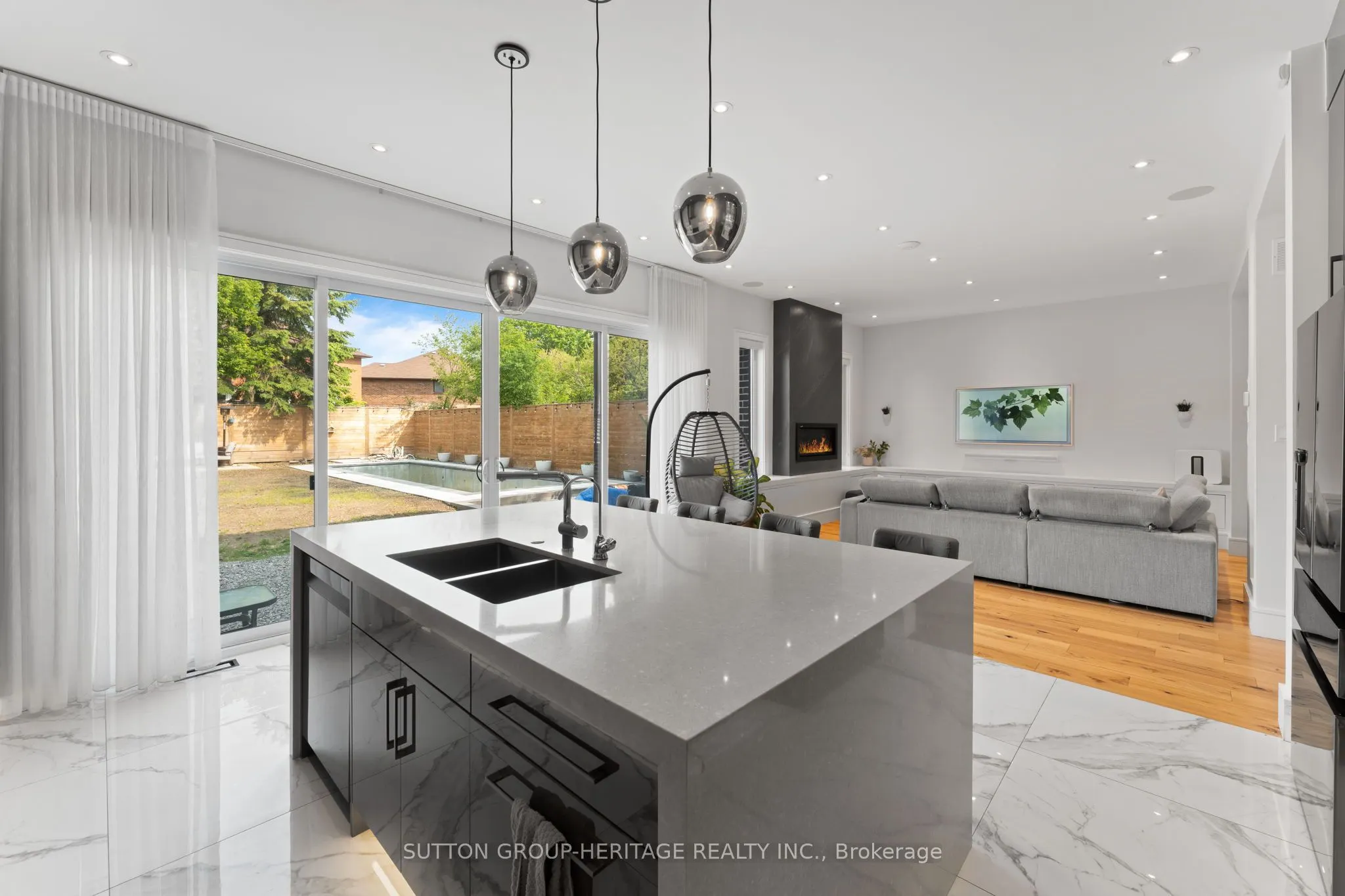 6268 Kingston Road