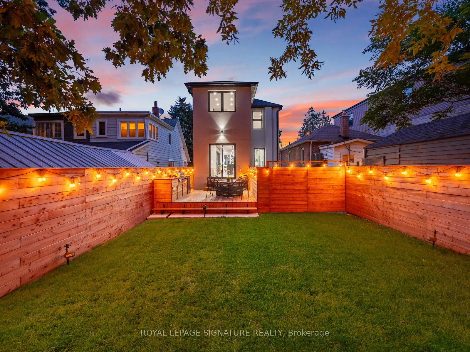 186 Oak Park Avenue
