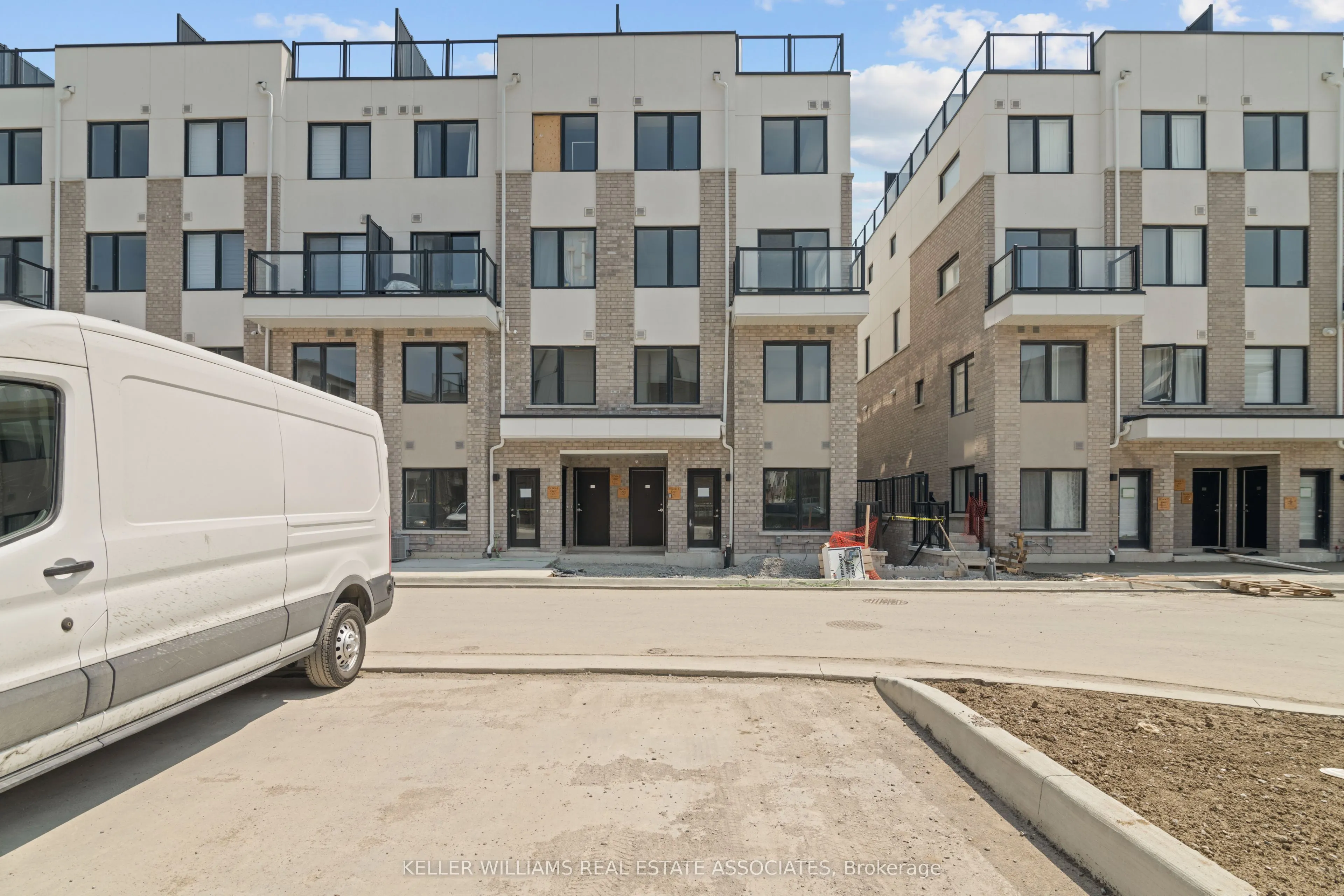 1695 Dersan Street, #120