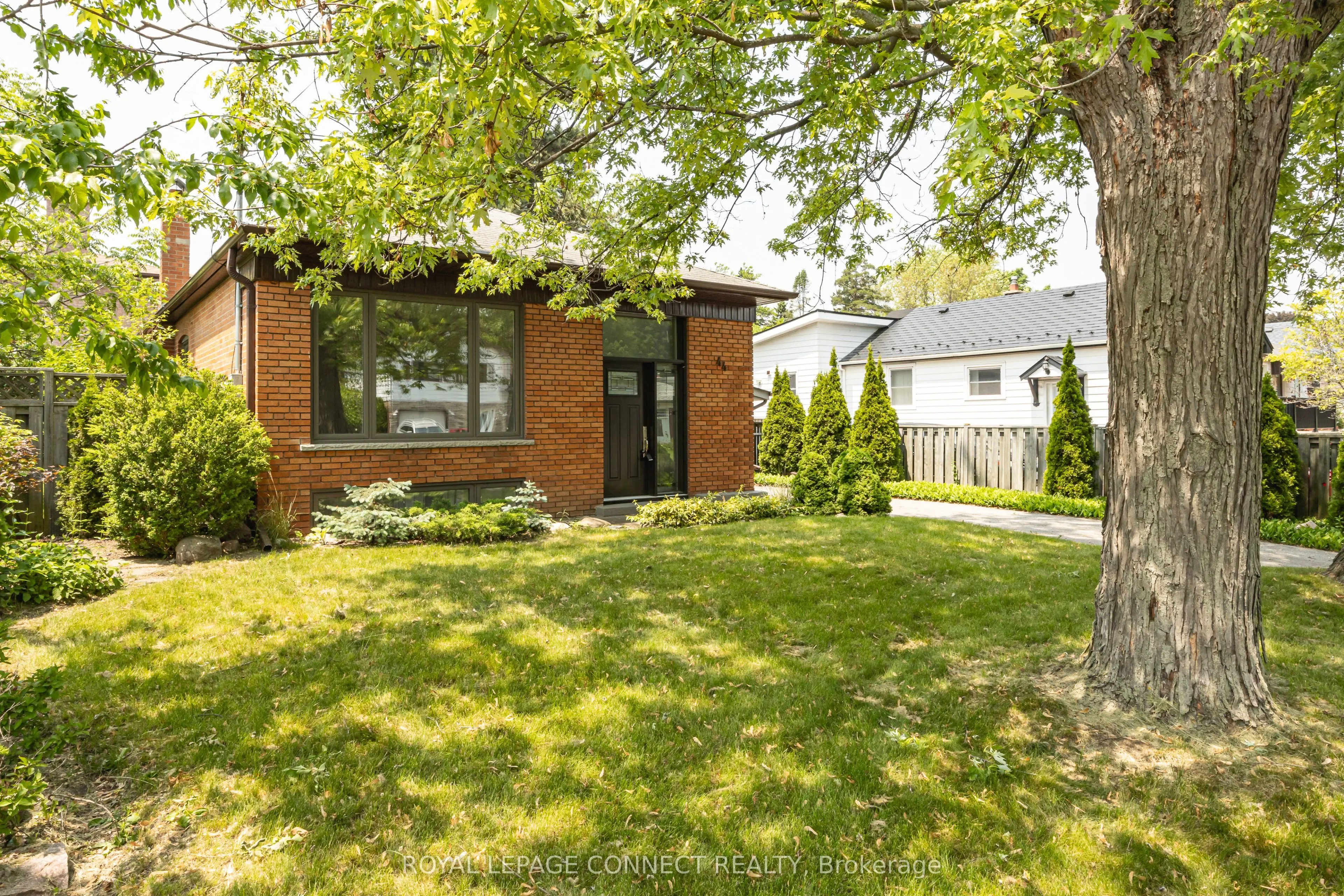 44 Falaise Road