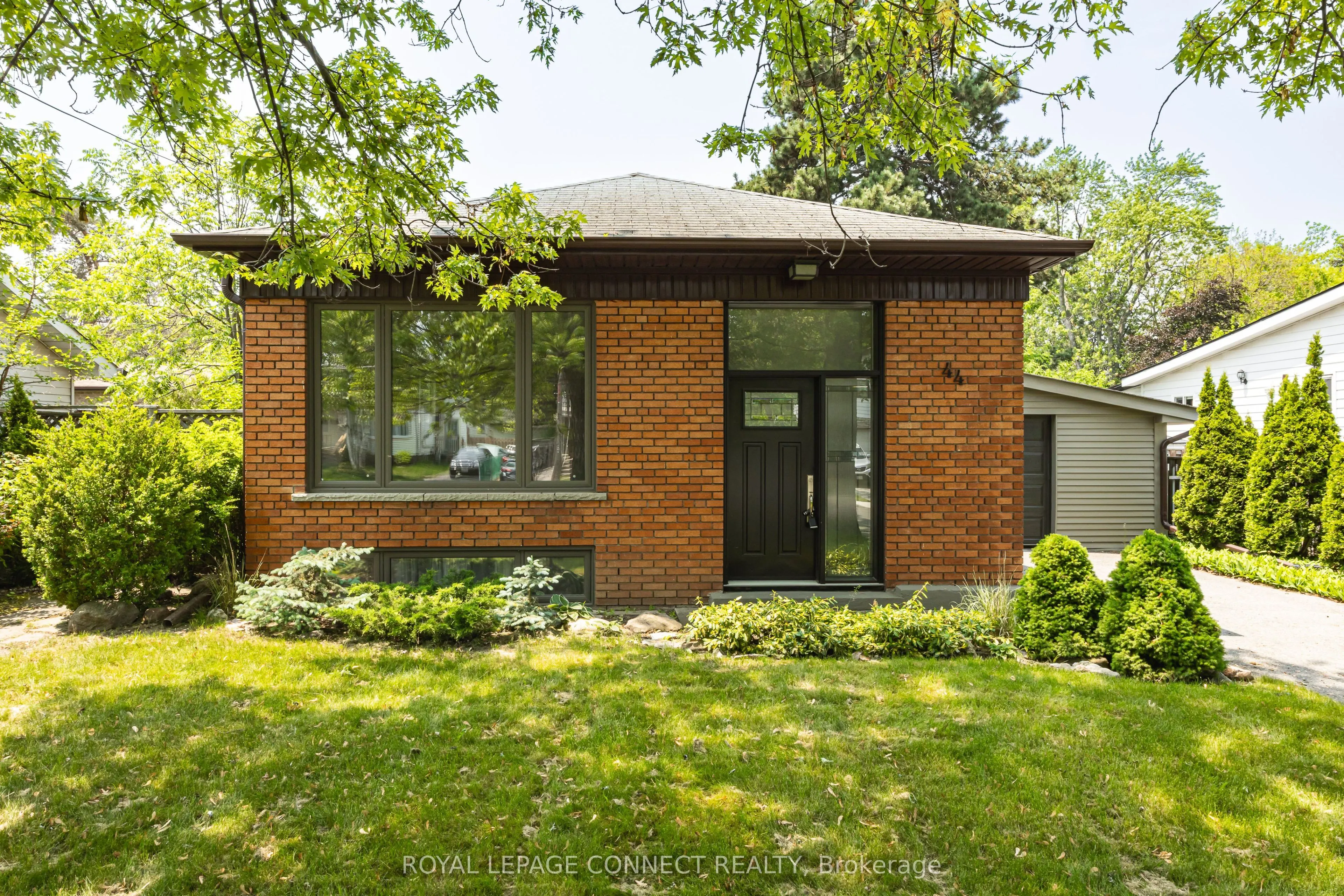 44 Falaise Road