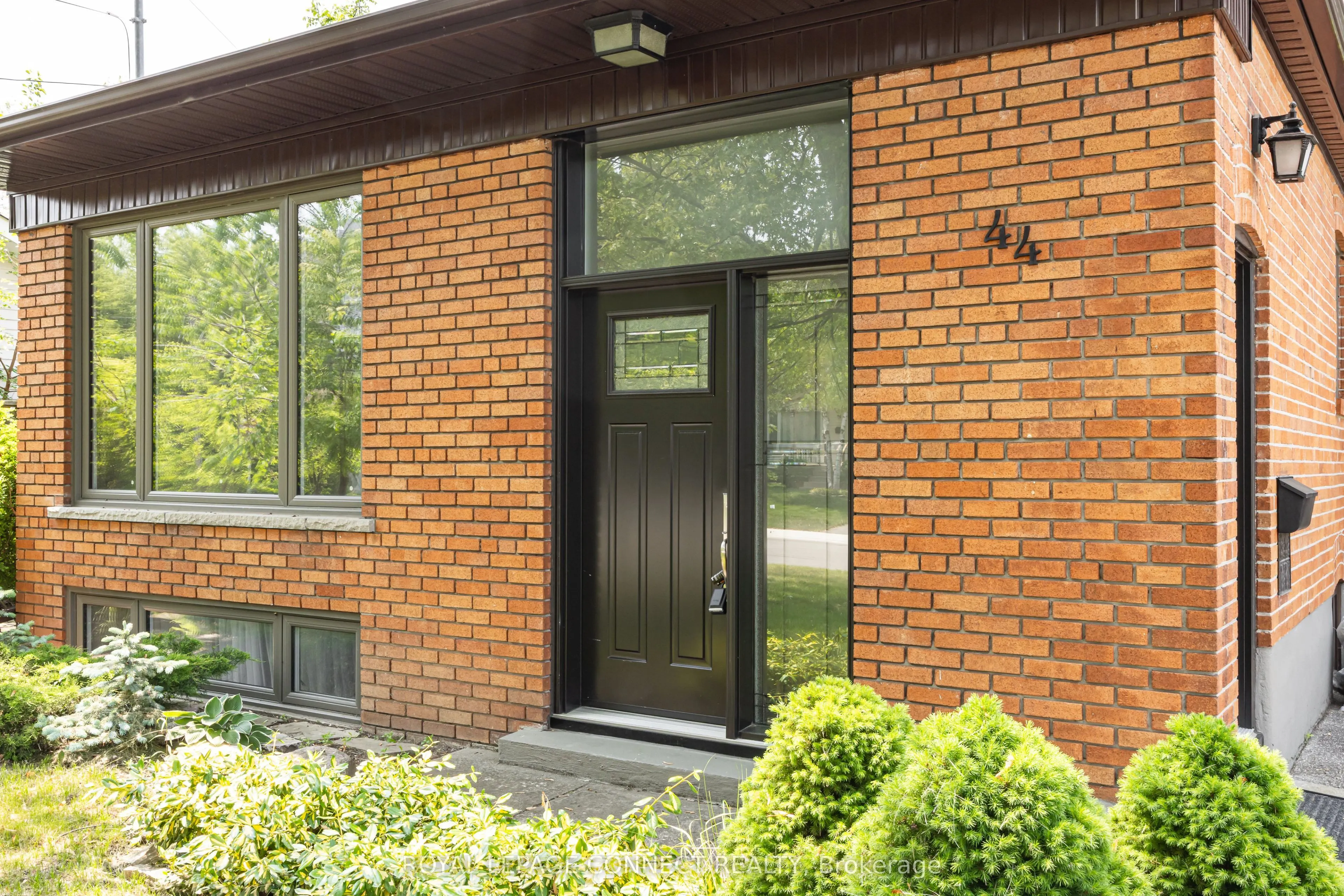 44 Falaise Road