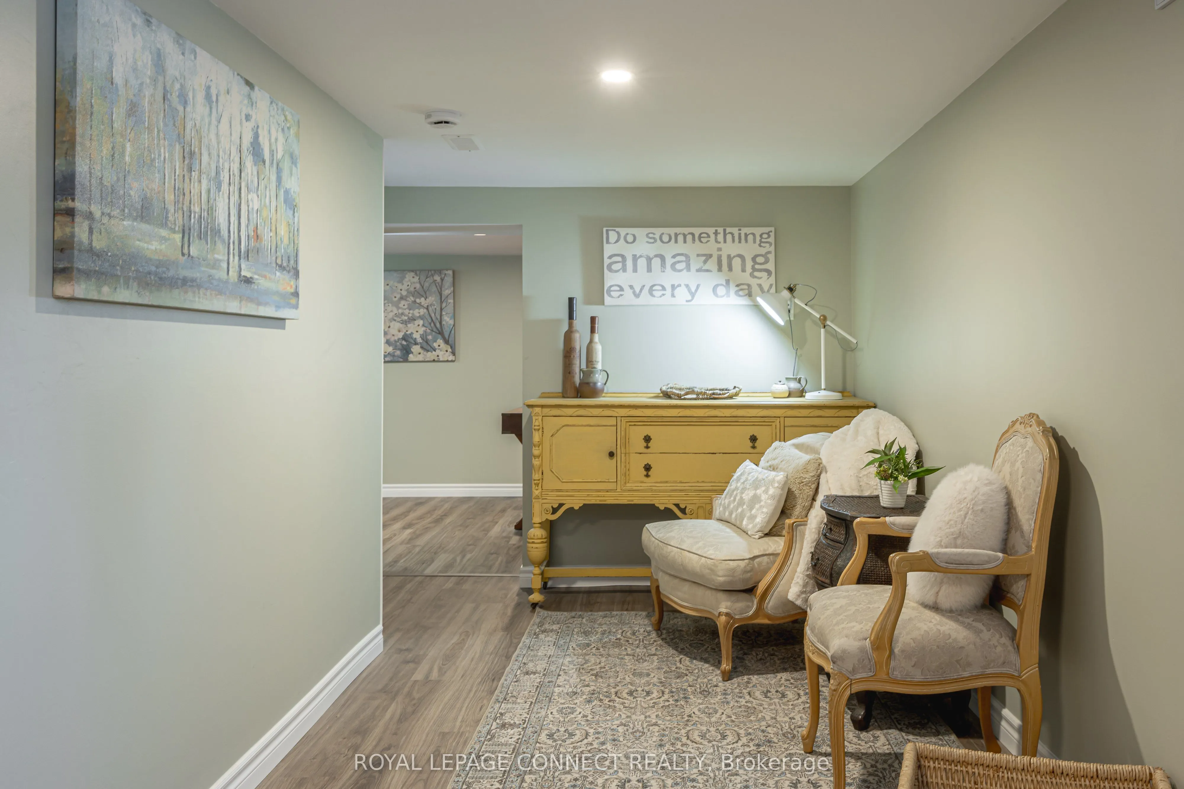 44 Falaise Road