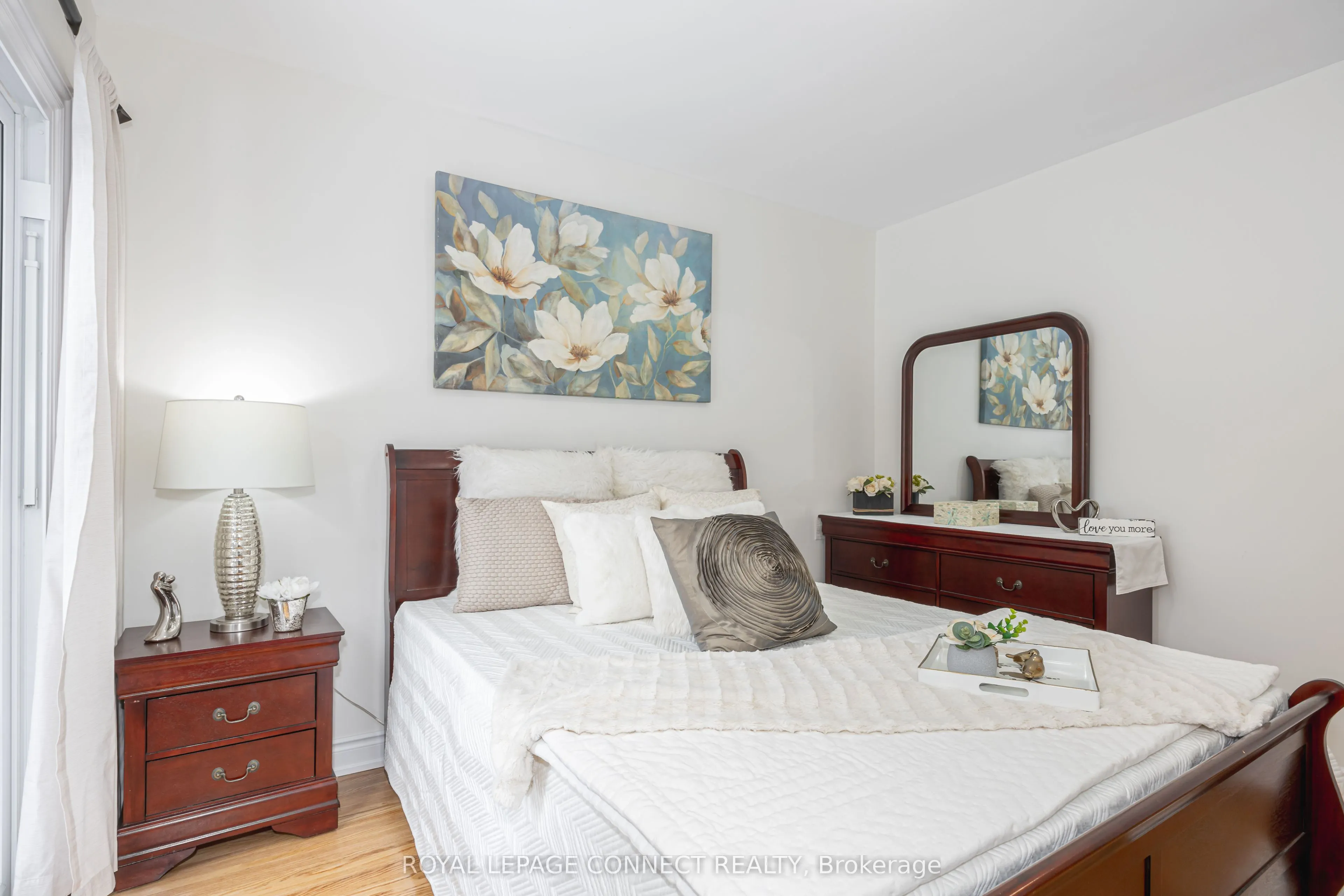 44 Falaise Road