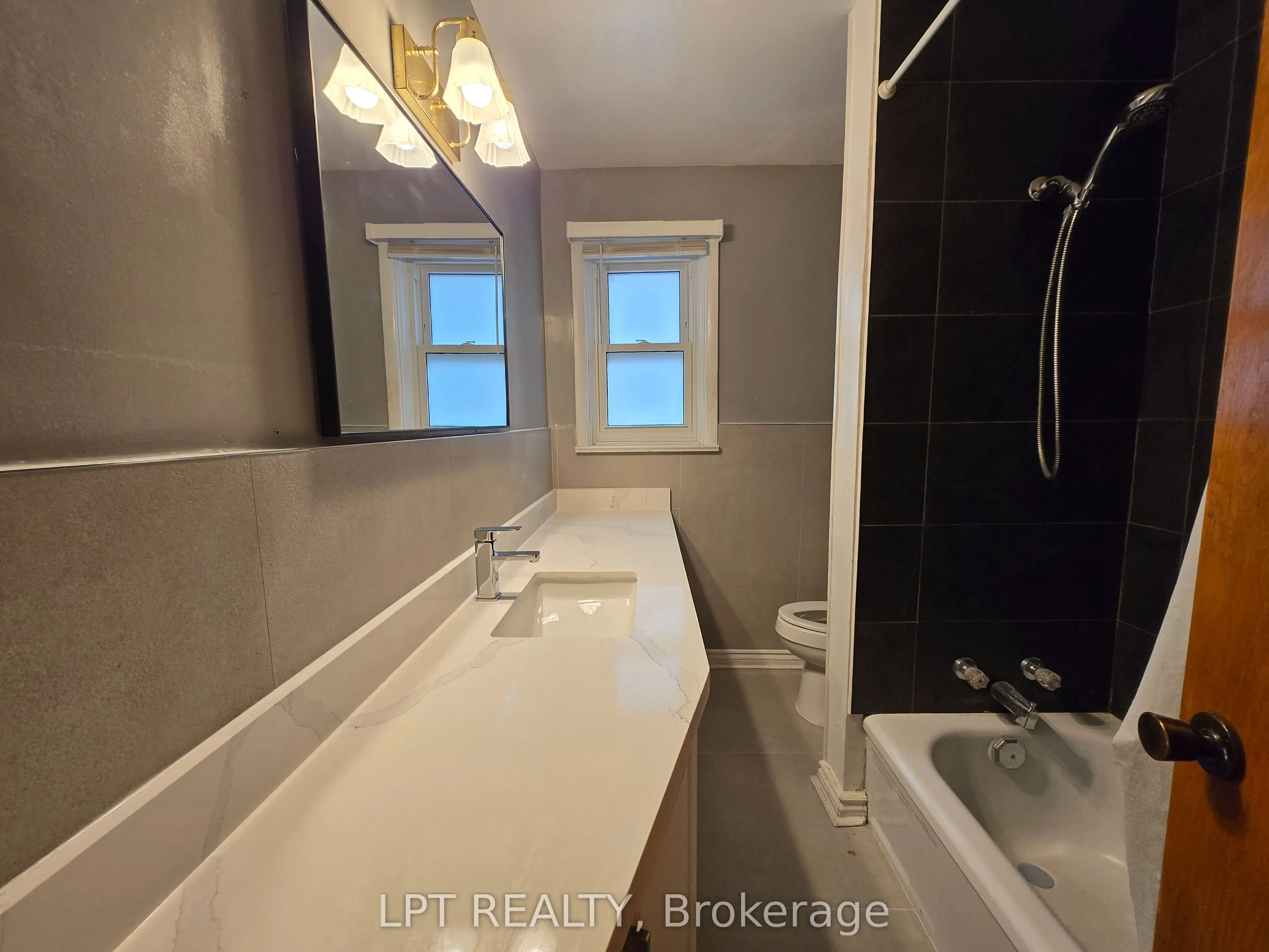 71 Deerfield Road