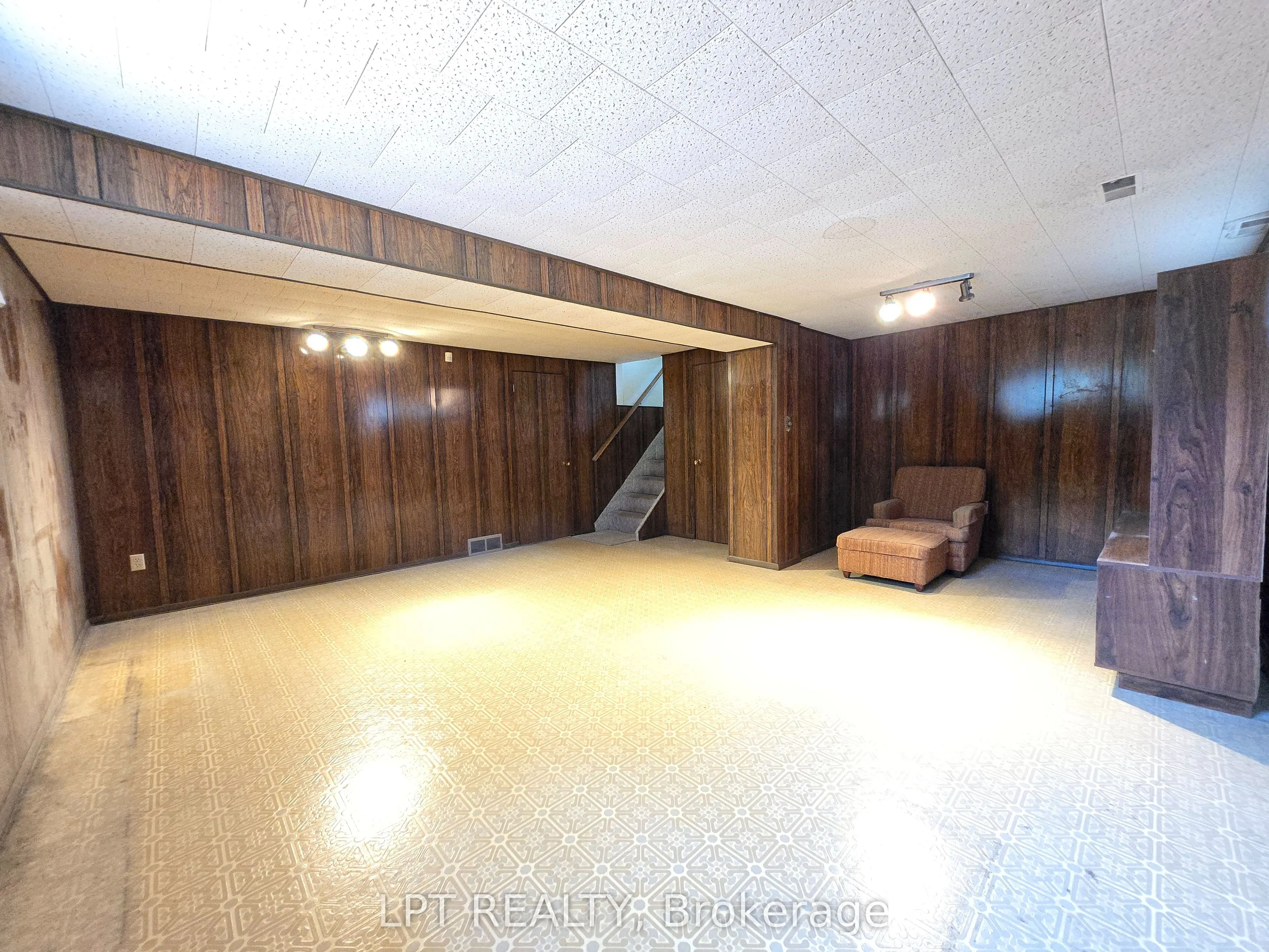 71 Deerfield Road