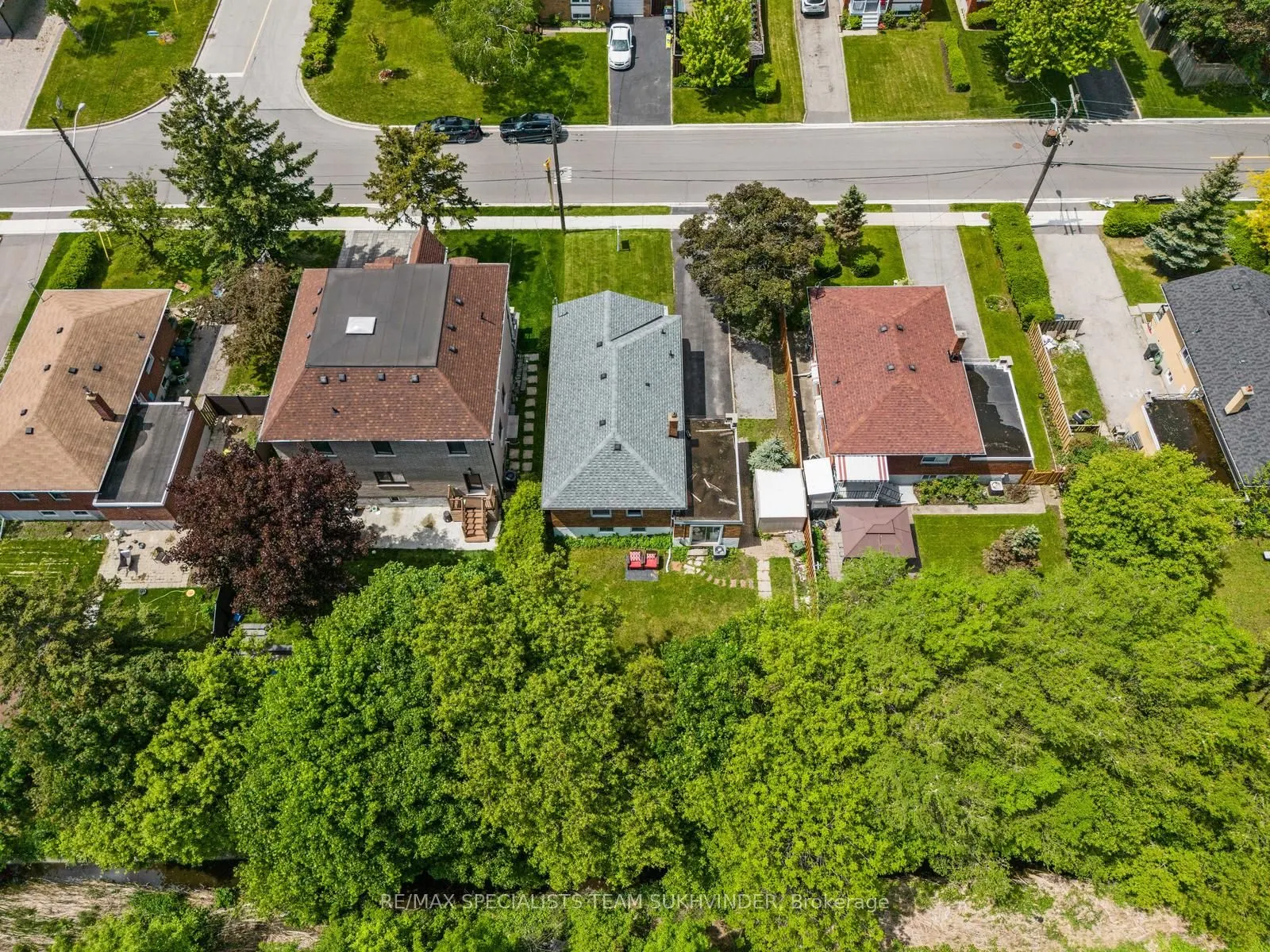 21 White Abbey Park