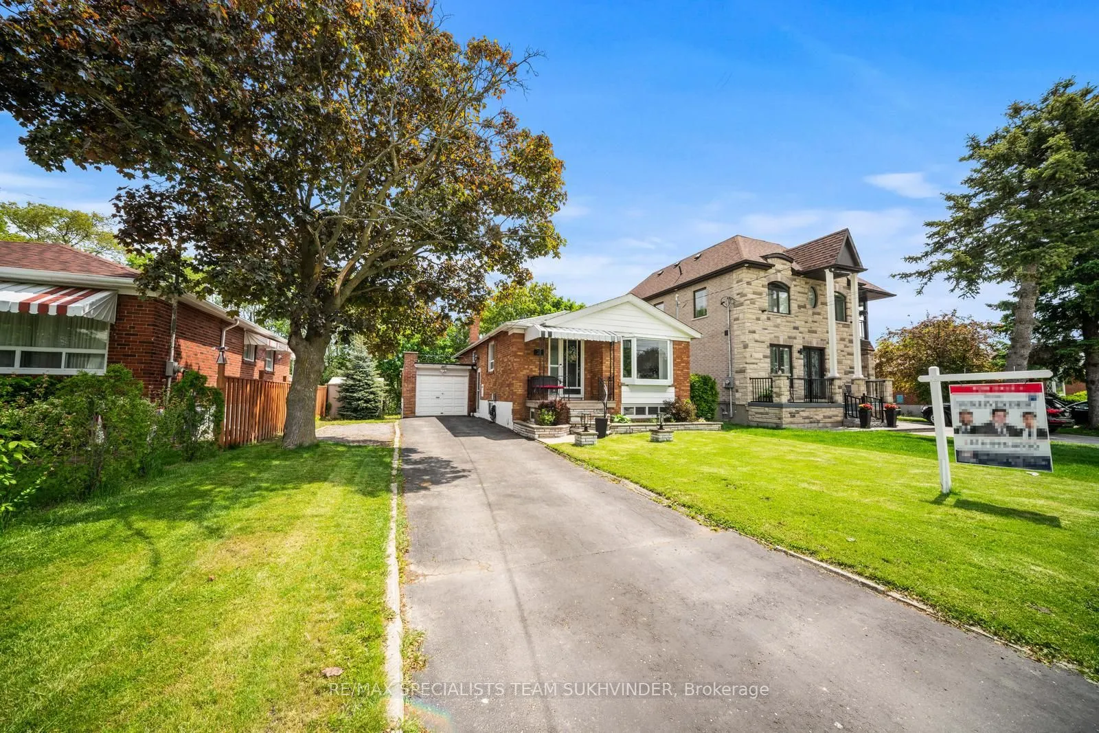 21 White Abbey Park