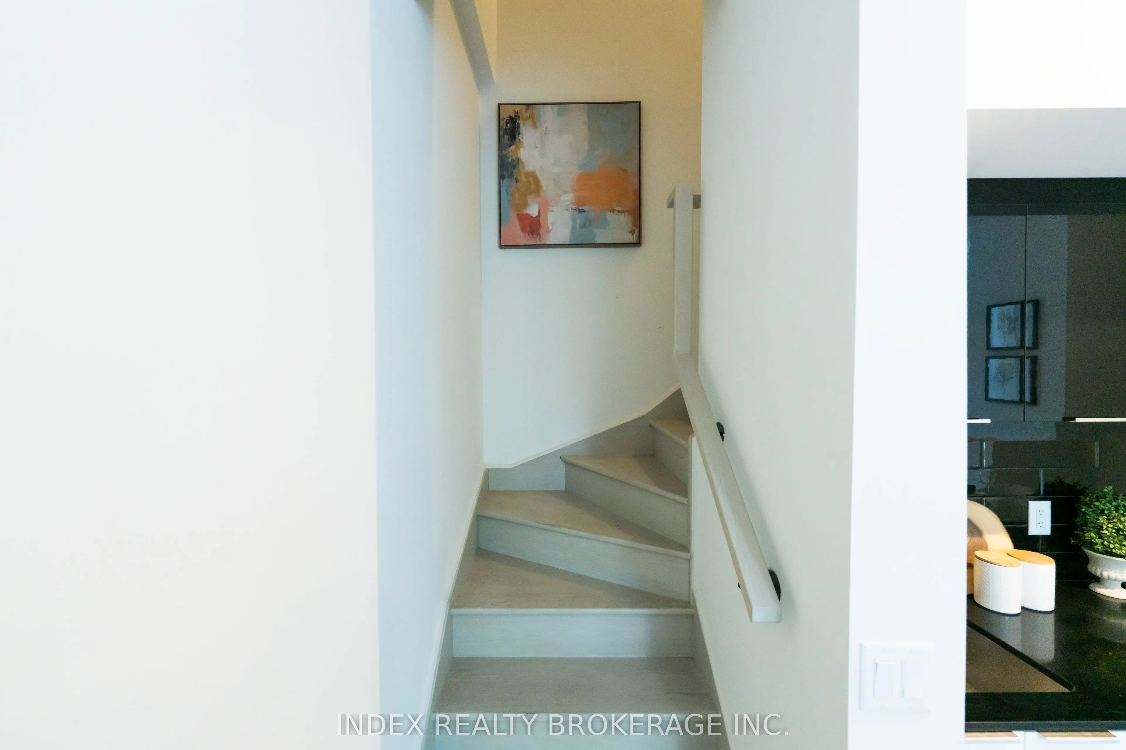 92 Glen Everest Road, #13