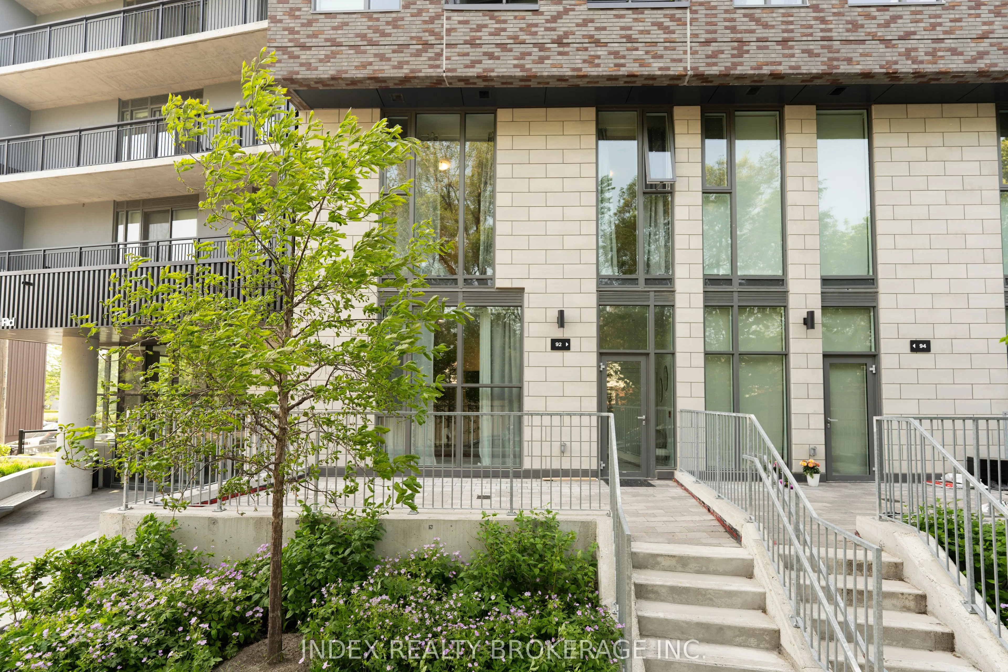92 Glen Everest Road, #13