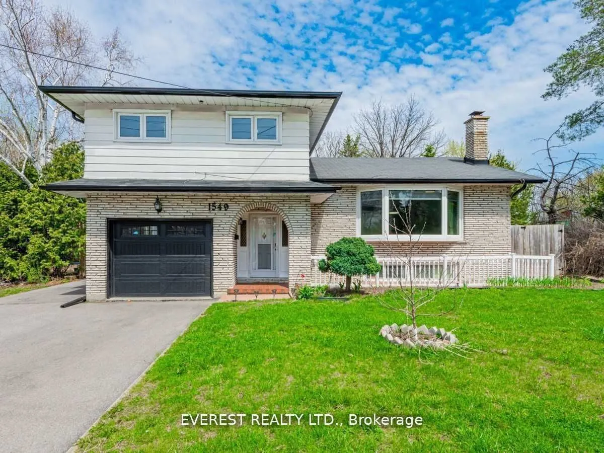 1549 Simcoe Street N