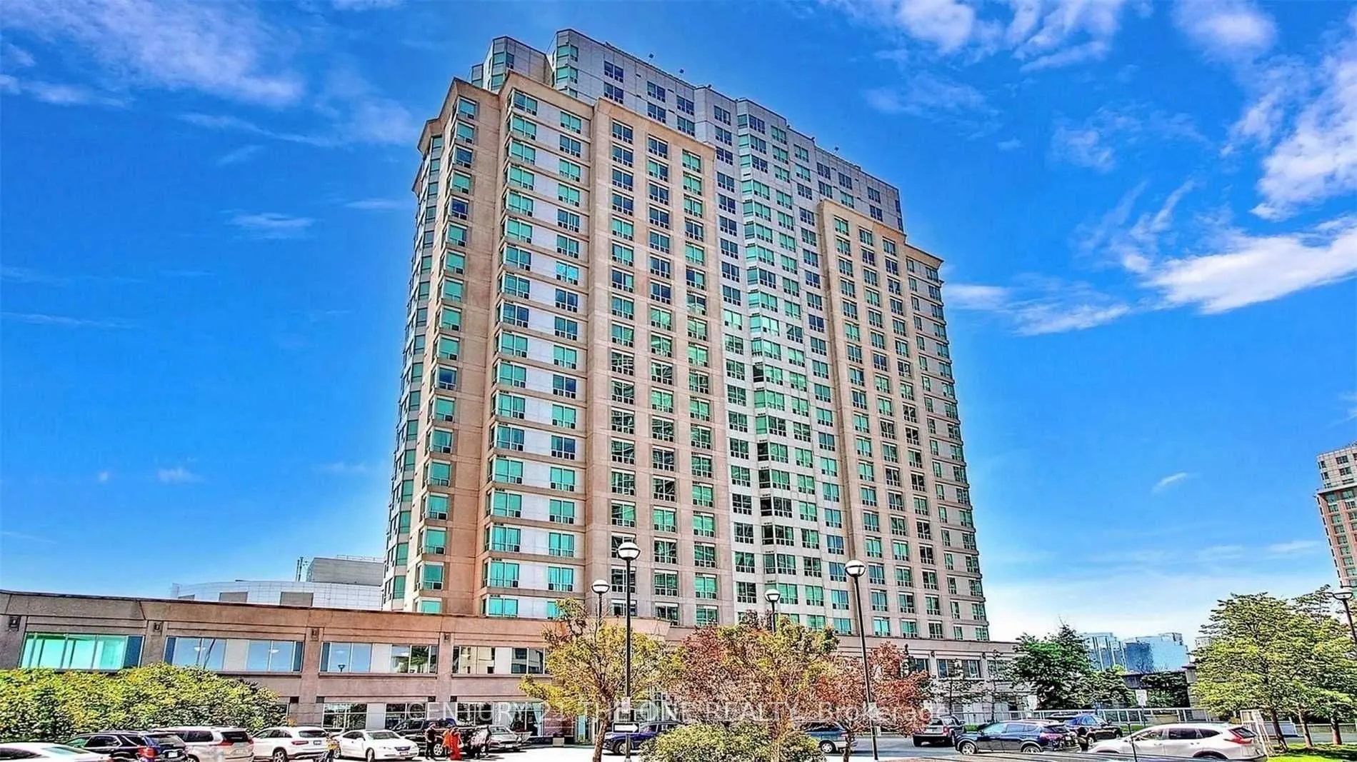 1 Lee  Centre Drive, #503
