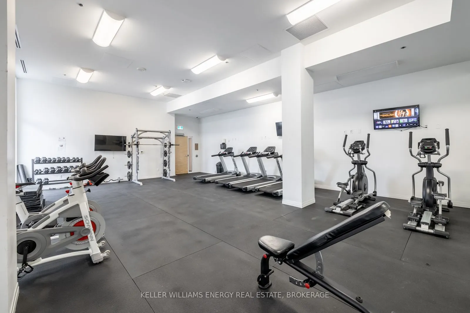 1900 Simcoe Street N #839