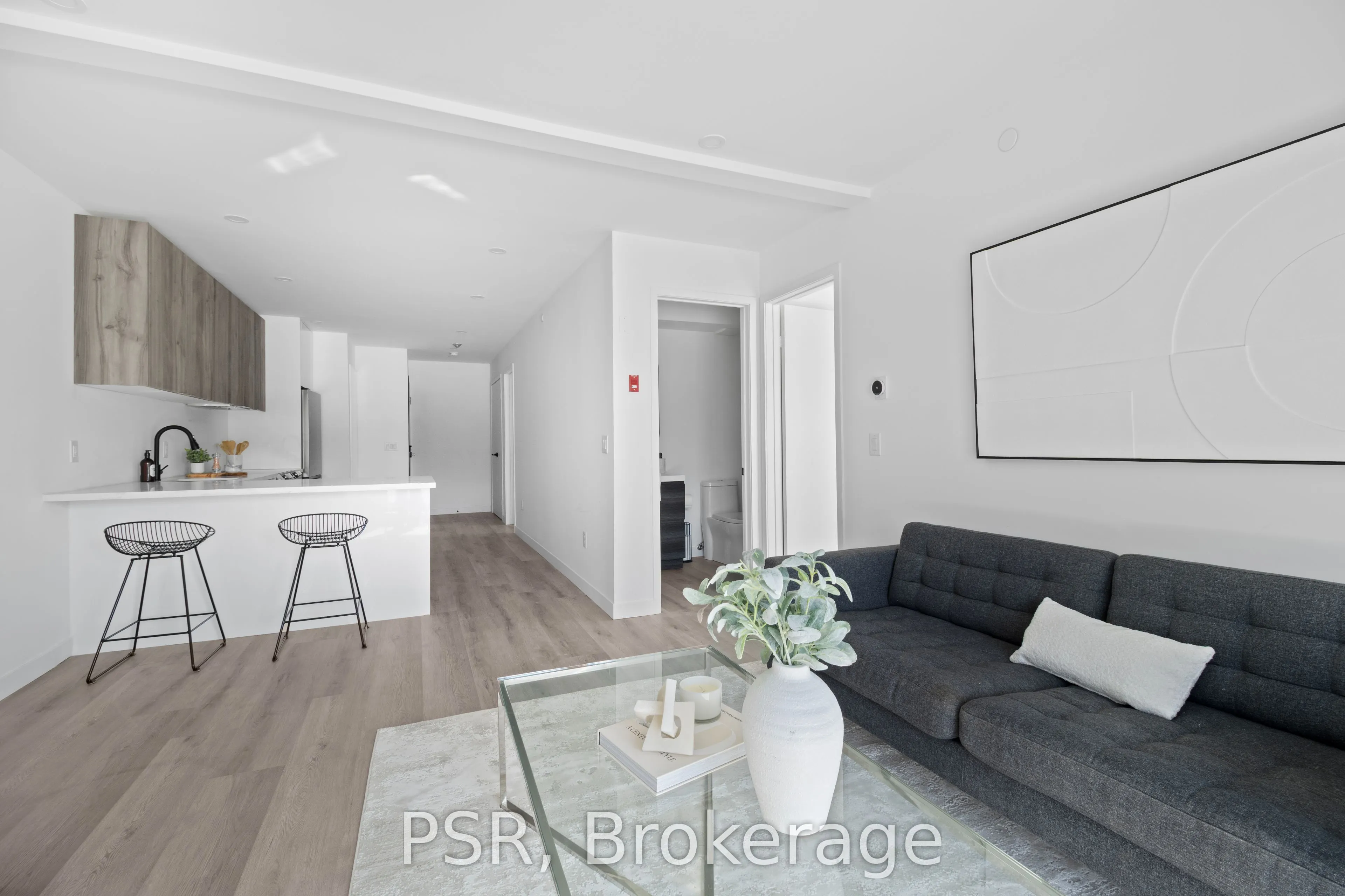 61 Orchard Park Drive, #204